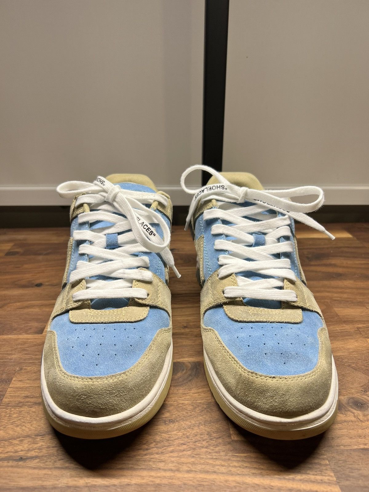 Off-White Out of Office Off-White Suede Size US 10.5 / EU 43-44 - 4 Thumbnail