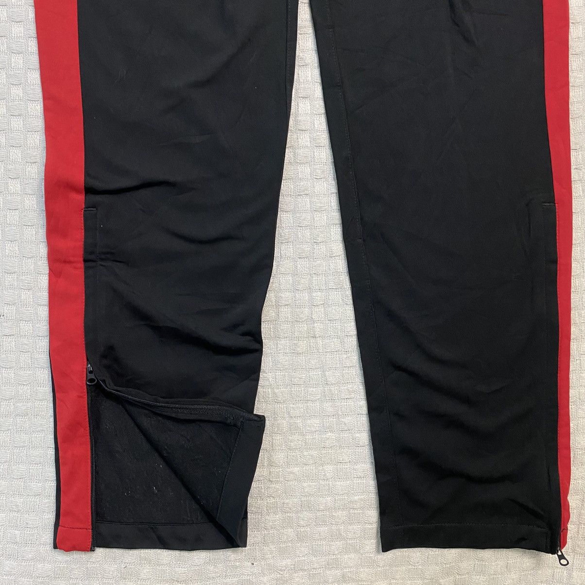 Ferrari × Puma 💥 VINTAGE PUMA X FERRARI 90S TRACK PANTS Y2K Size US 26 / EU 42 - 6 Thumbnail