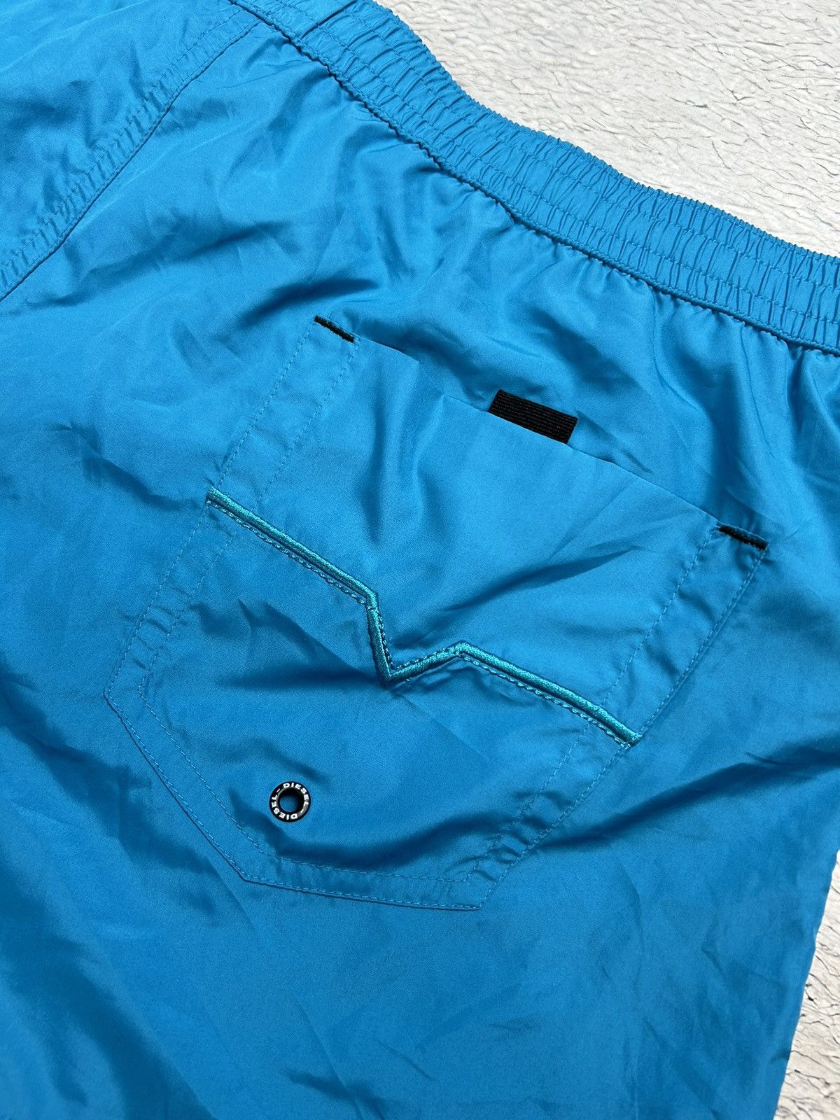 Diesel × Vintage Diesel shorts Nylon big logo parachute Swimming shorts Y2K Size US 36 / EU 52 - 6 Thumbnail