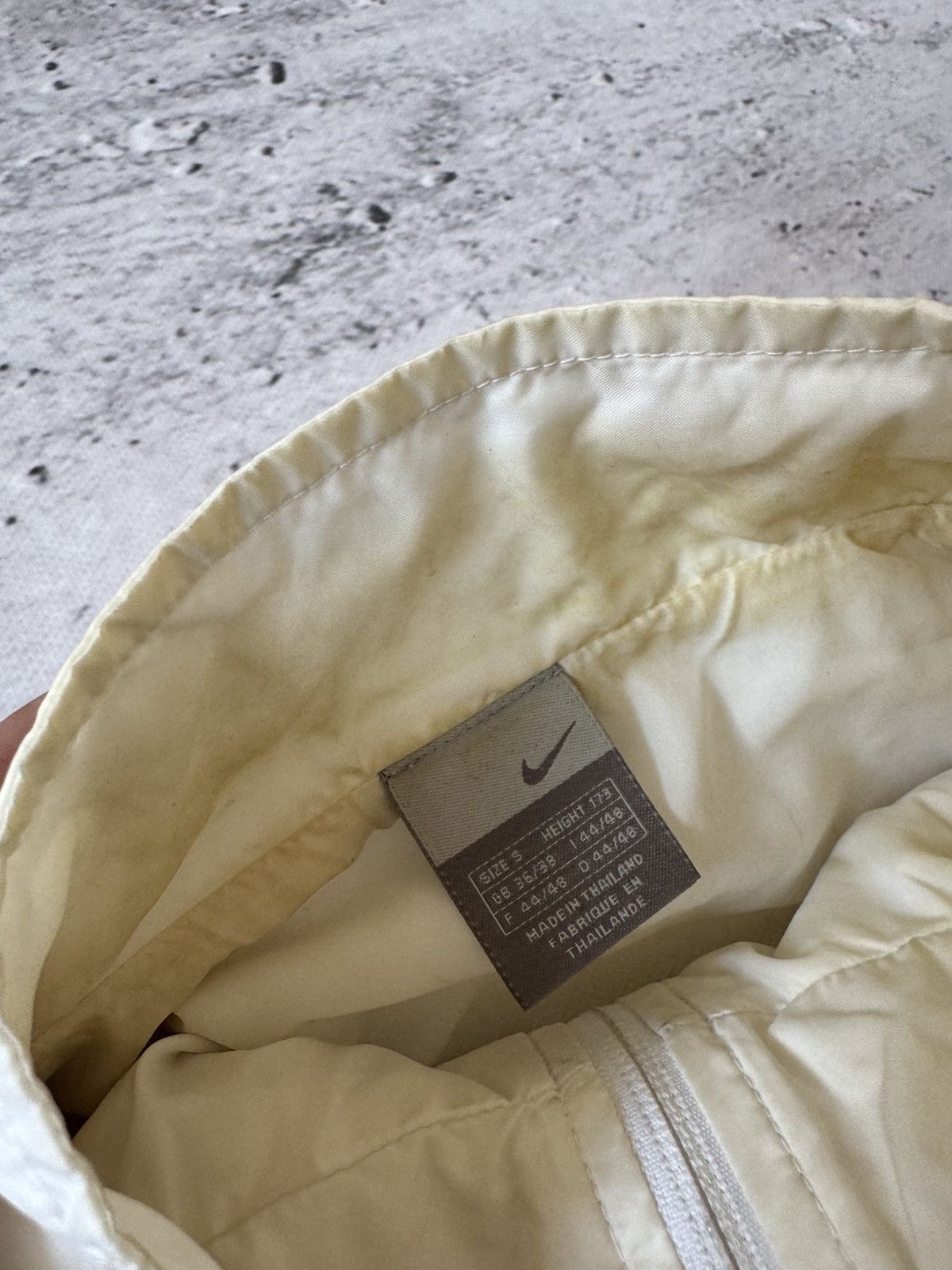Nike × Vintage NIKE VINTAGE NYLON BASIC LOGO OVERSIZE BAGGY TRACK SUIT FIT Size US S / EU 44-46 / 1 - 11 Thumbnail