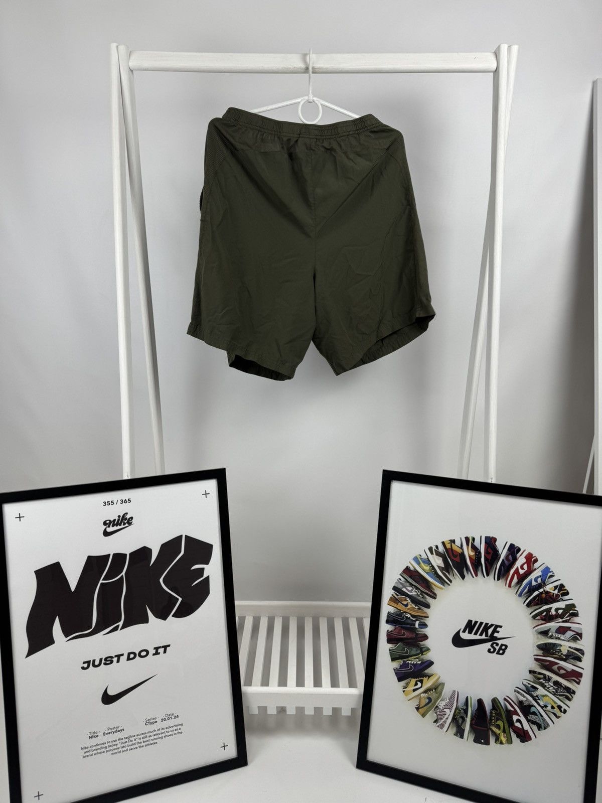 Nike Nike Big Logo Sport Wear Shorts Size US 36 / EU 52 - 8 Thumbnail