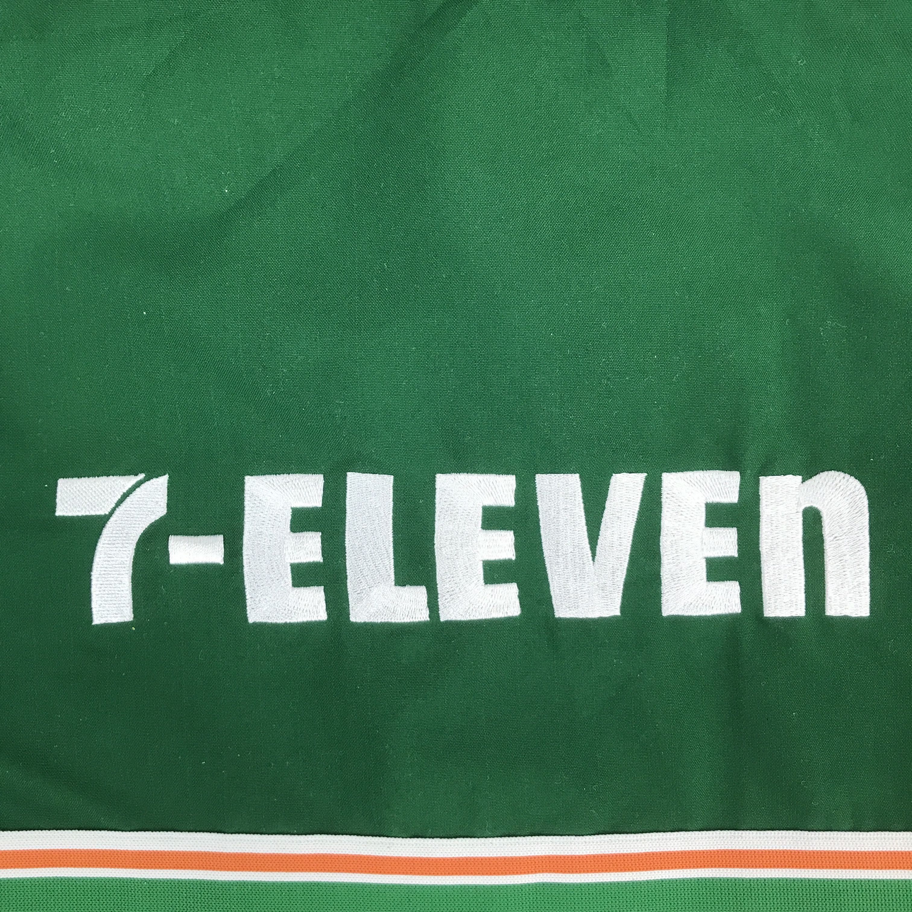 Japanese Brand VTG 7 ELEVEN UNIFORM ZIPPER JACKET Size US L / EU 52-54 / 3 - 10 Thumbnail