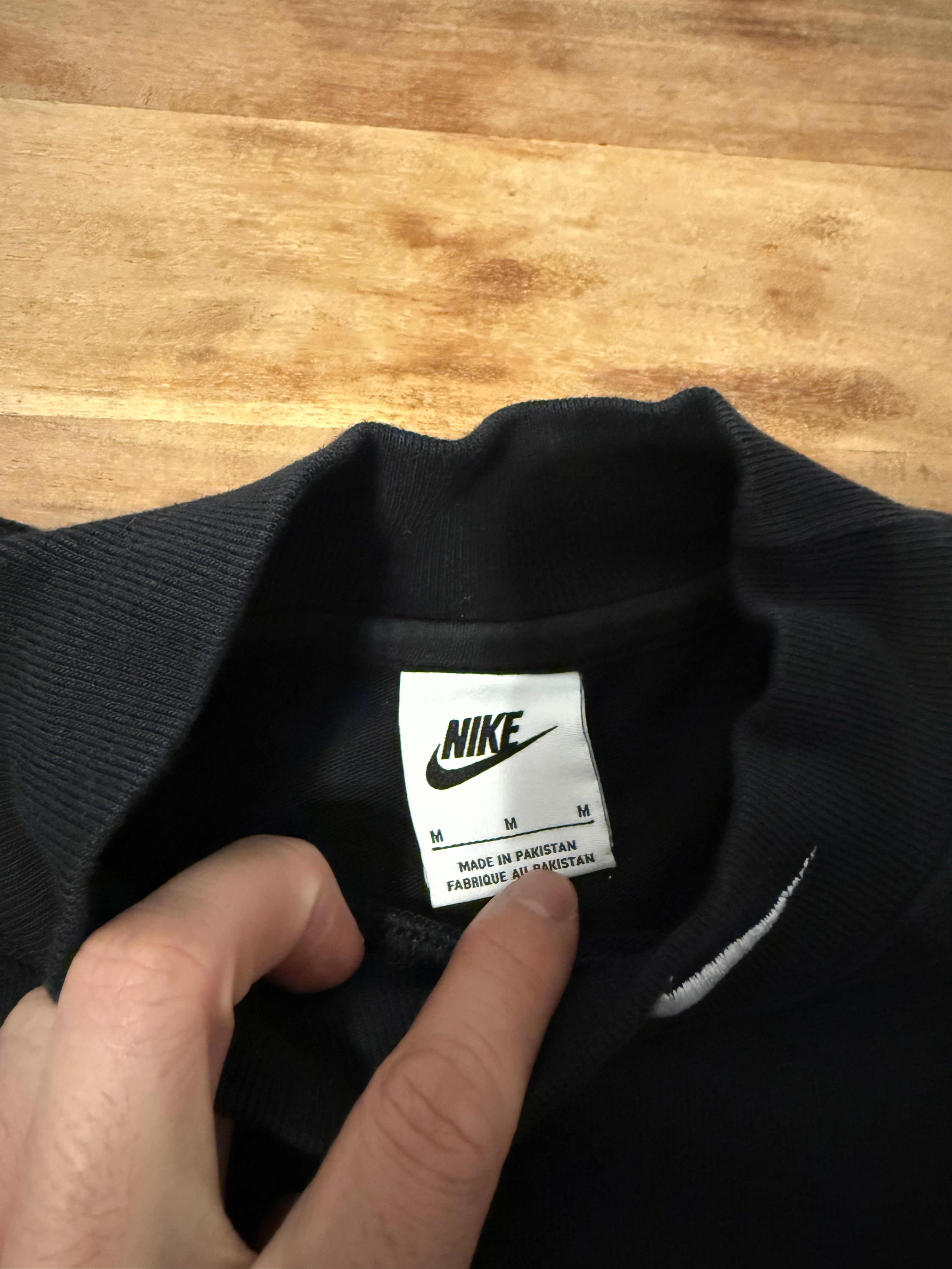 Nike Nike Sportswear Long-sleeve Mock-Neck Shirt - Size Medium Size US M / EU 48-50 / 2 - 3 Thumbnail
