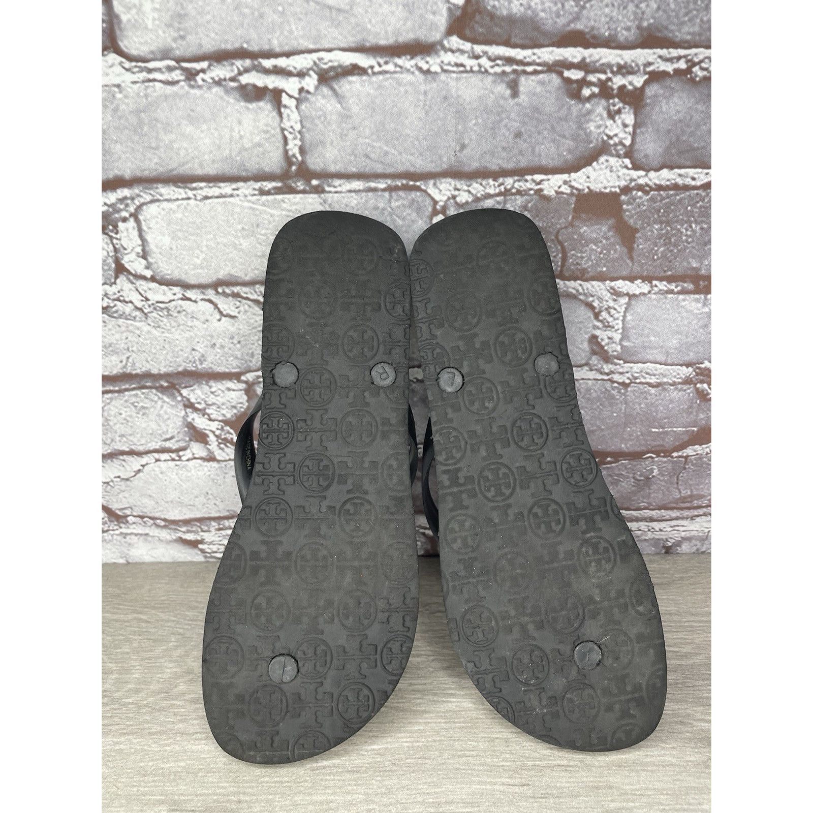 Tory Burch Tory Burch Animal Leopard Cheetah Print Black FlipFlops Sand Size US 9 / IT 39 - 6 Thumbnail