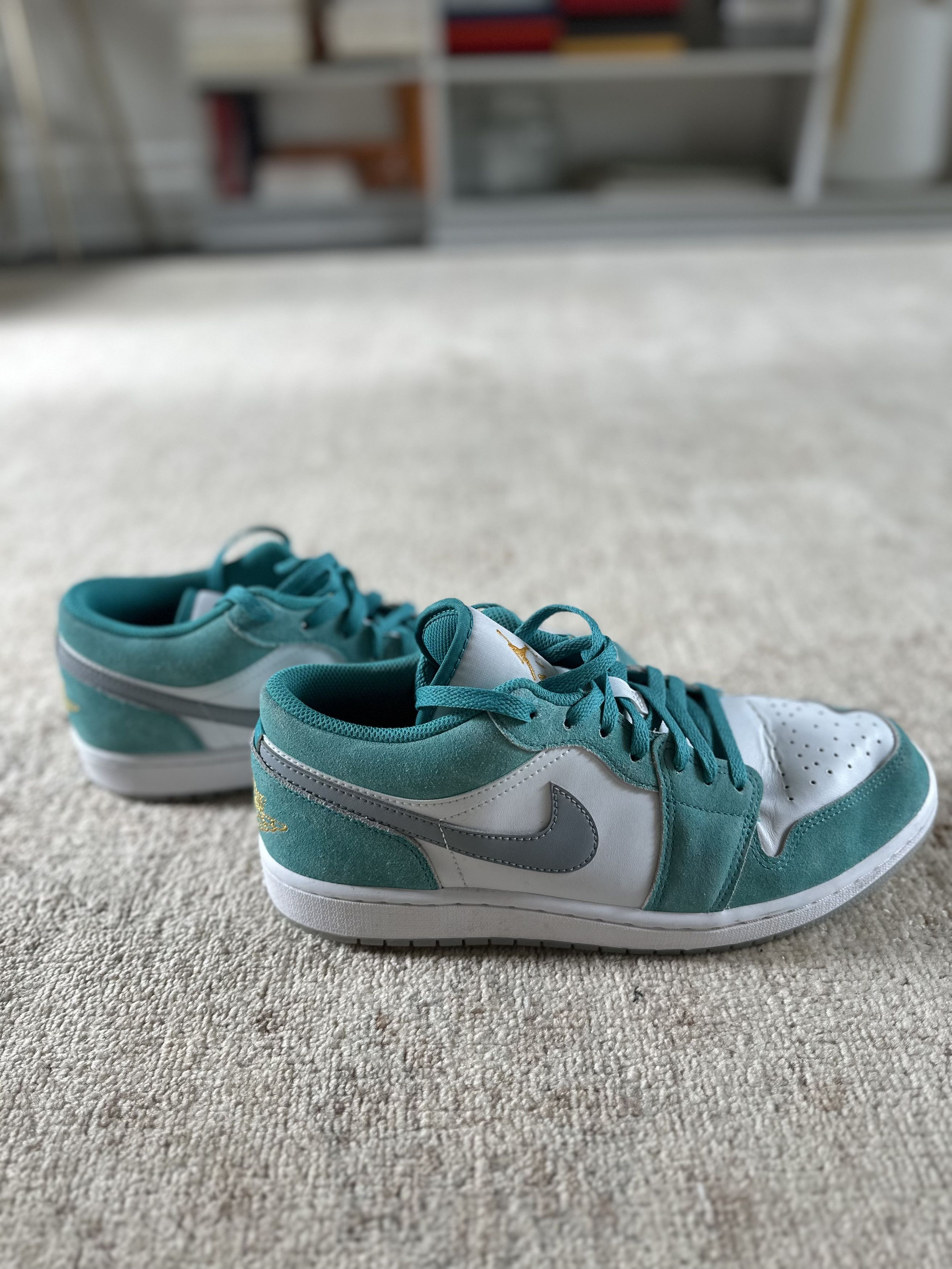 Nike Air Jordan 1 Low 'New Emerald' Size US 10 / EU 43 - 4 Thumbnail