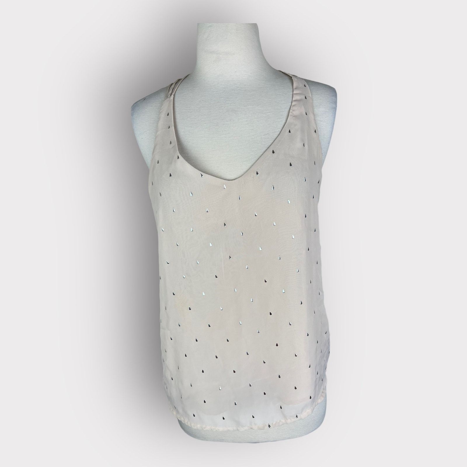 Macys Material Girl Chiffon Cream Racerback Tank Blouse Size XS / US 0-2 / IT 36-38 - 1 Thumbnail