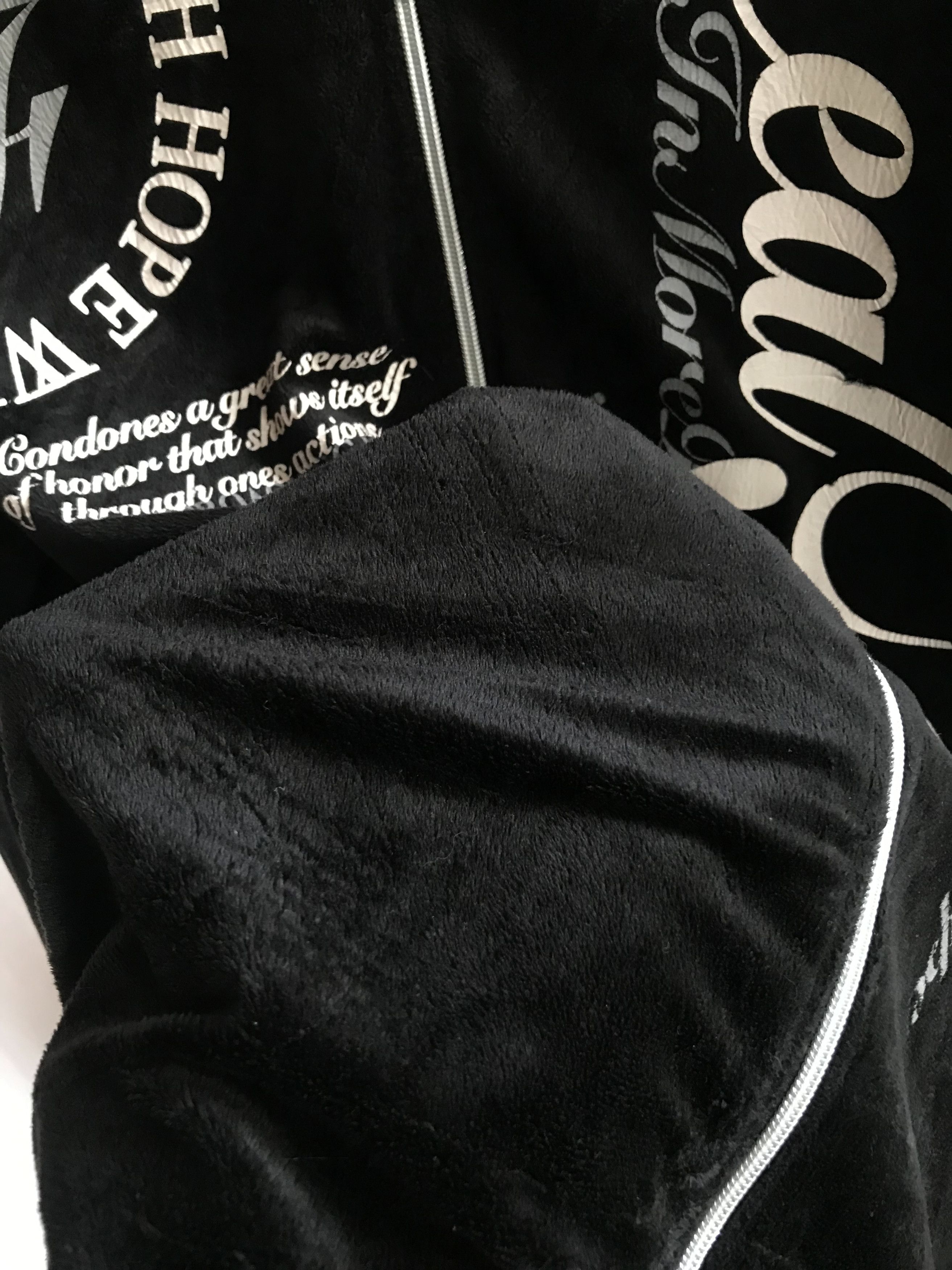 Le Grande Bleu (L.G.B.) Beaumere Japanese Poem Velvet Zip Hoodie Size US XL / EU 56 / 4 - 10 Thumbnail