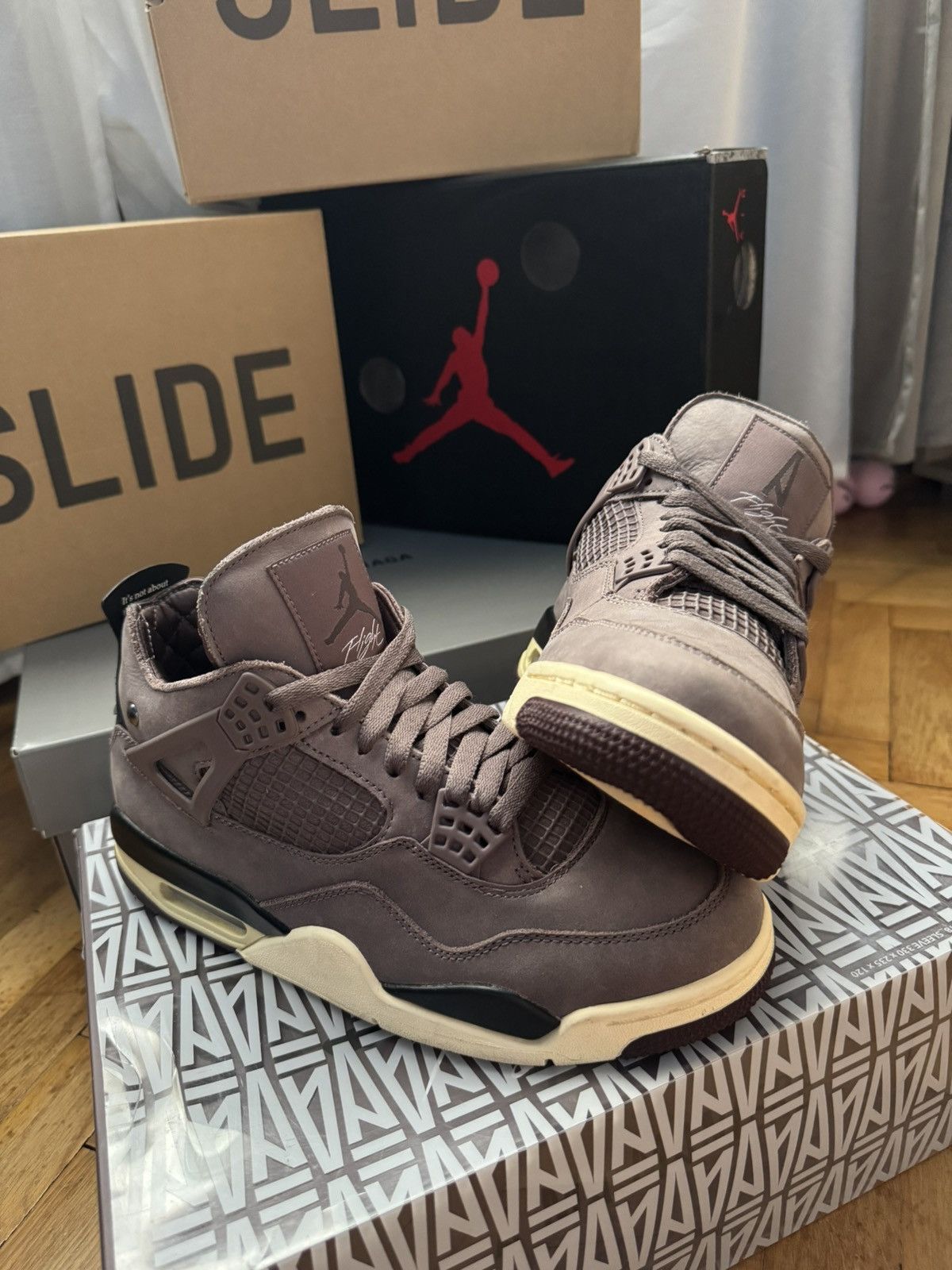 A Ma Maniere × Jordan Brand J4 x A ma Maniere Size US 8 / EU 41 - 1 Thumbnail