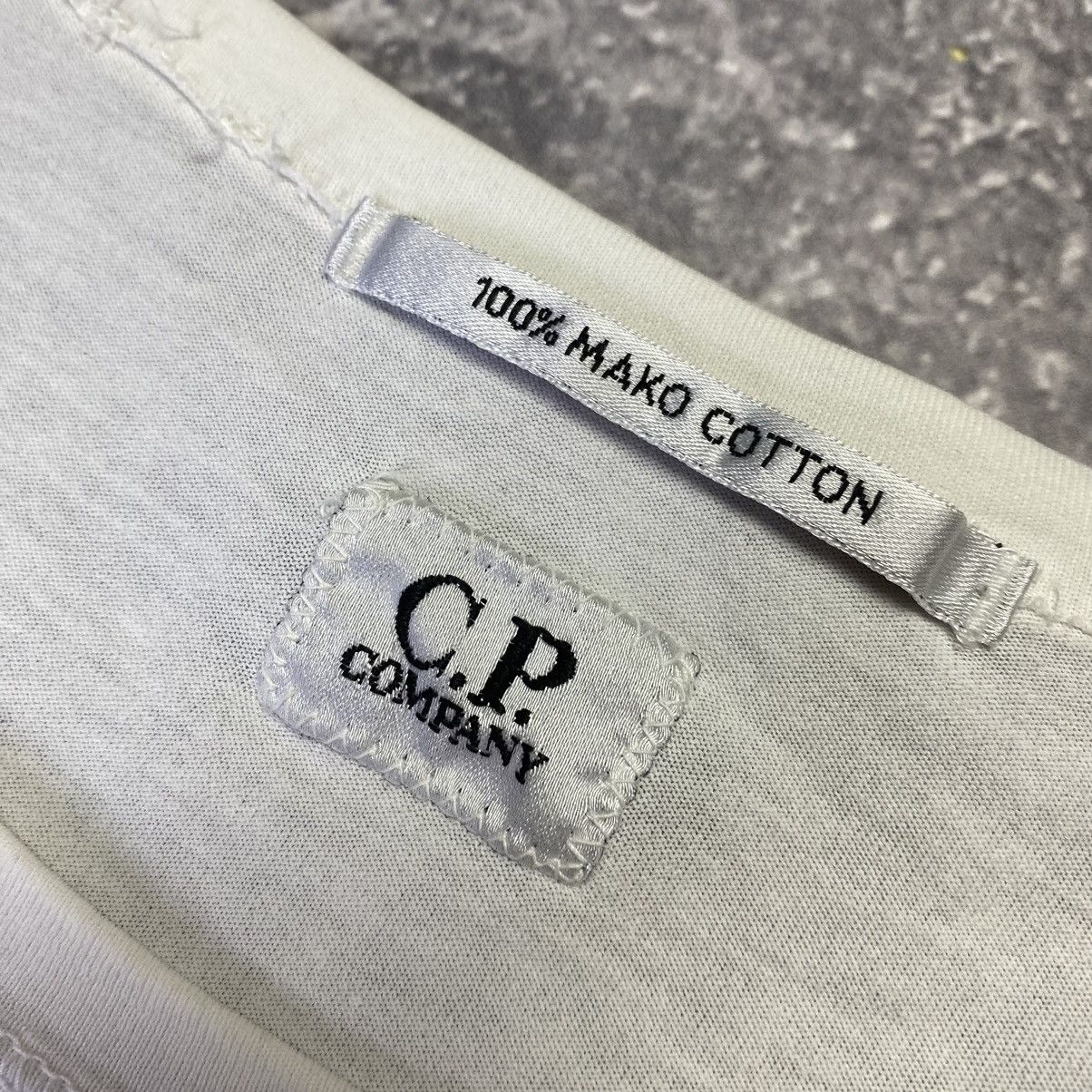 Vintage Vintage C.P. Company small logo massimo ossi Longsleeve Size US S / EU 44-46 / 1 - 5 Thumbnail