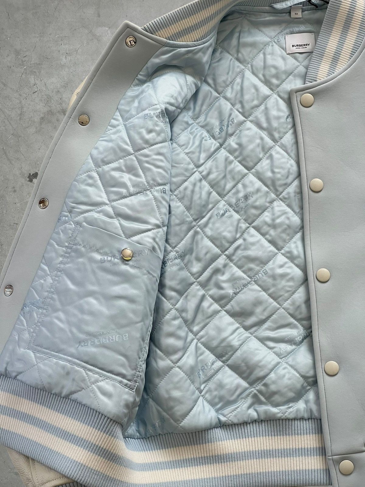 Burberry Burberry Embroidered Graphic Leather Varsity Jacket Size US M / EU 48-50 / 2 - 6 Thumbnail