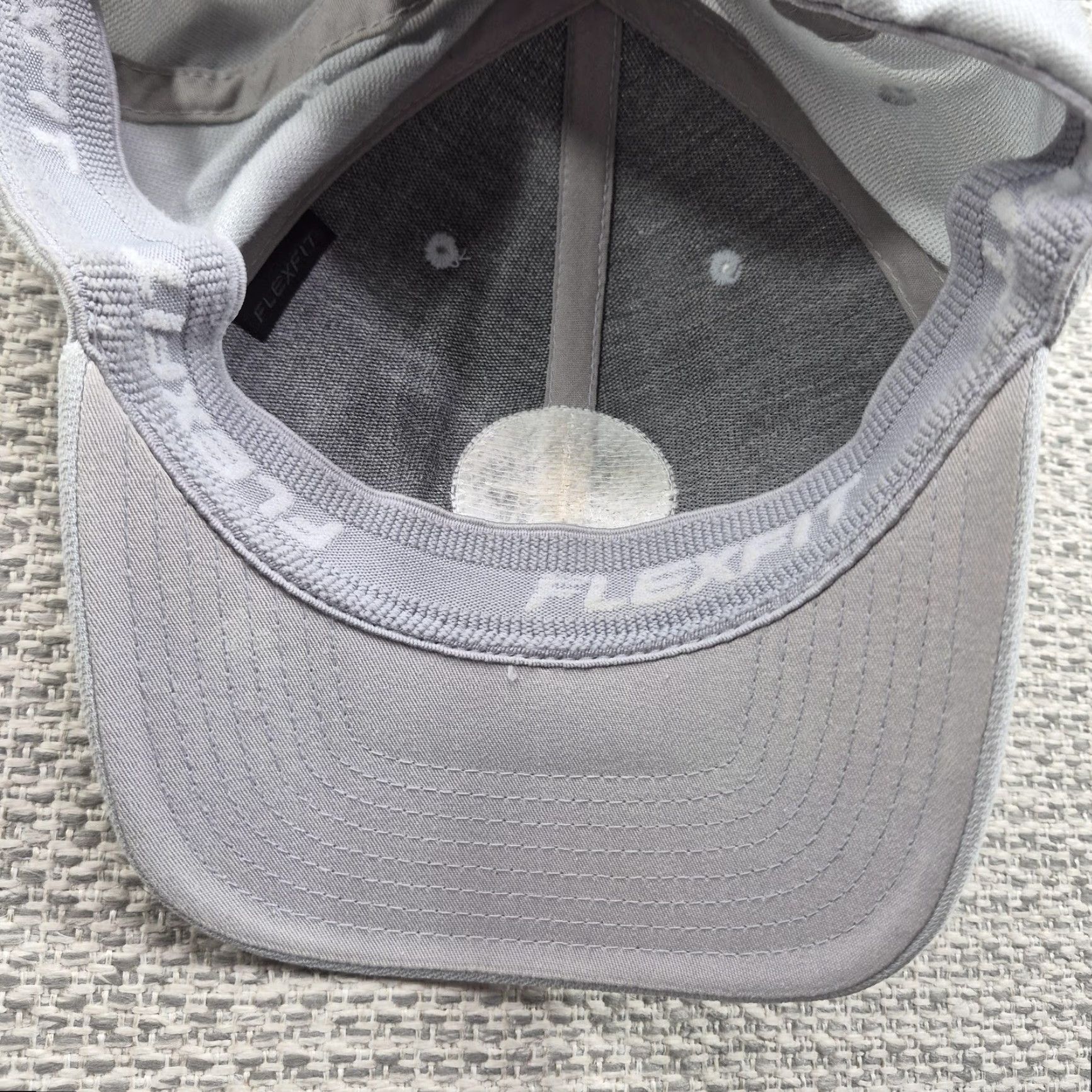 Vintage TravisMathew Yupoong Hat Cap Fitted Mens L Gray Flexfit Patch Beach Tropical Size ONE SIZE - 7 Thumbnail