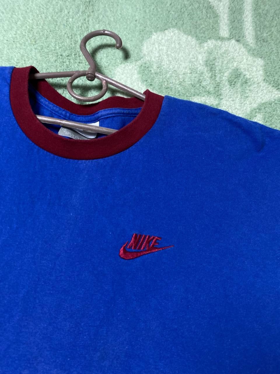 Nike Vintage Nike logo blue T-Shirt streetwear crazy Y2K size M Size US M / EU 48-50 / 2 - 5 Thumbnail