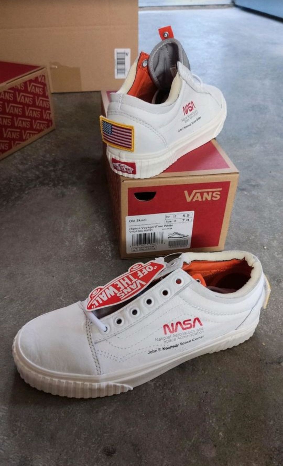 Vans VANS X NASA LIMITED EDITION USA old school Size US 7 / IT 37 - 1 Thumbnail