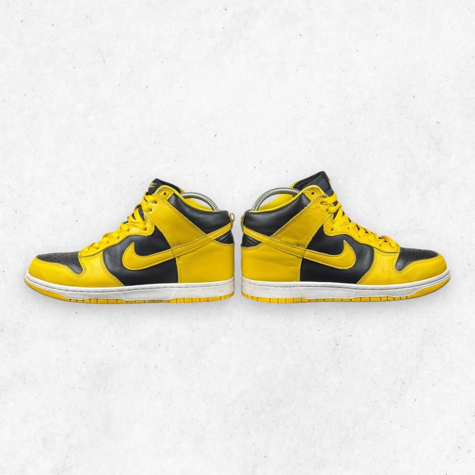 Nike Nike Dunk High SP Varsity Maize Iowa Black Yellow Sz 8 Size US 8 / EU 41 - 10 Thumbnail