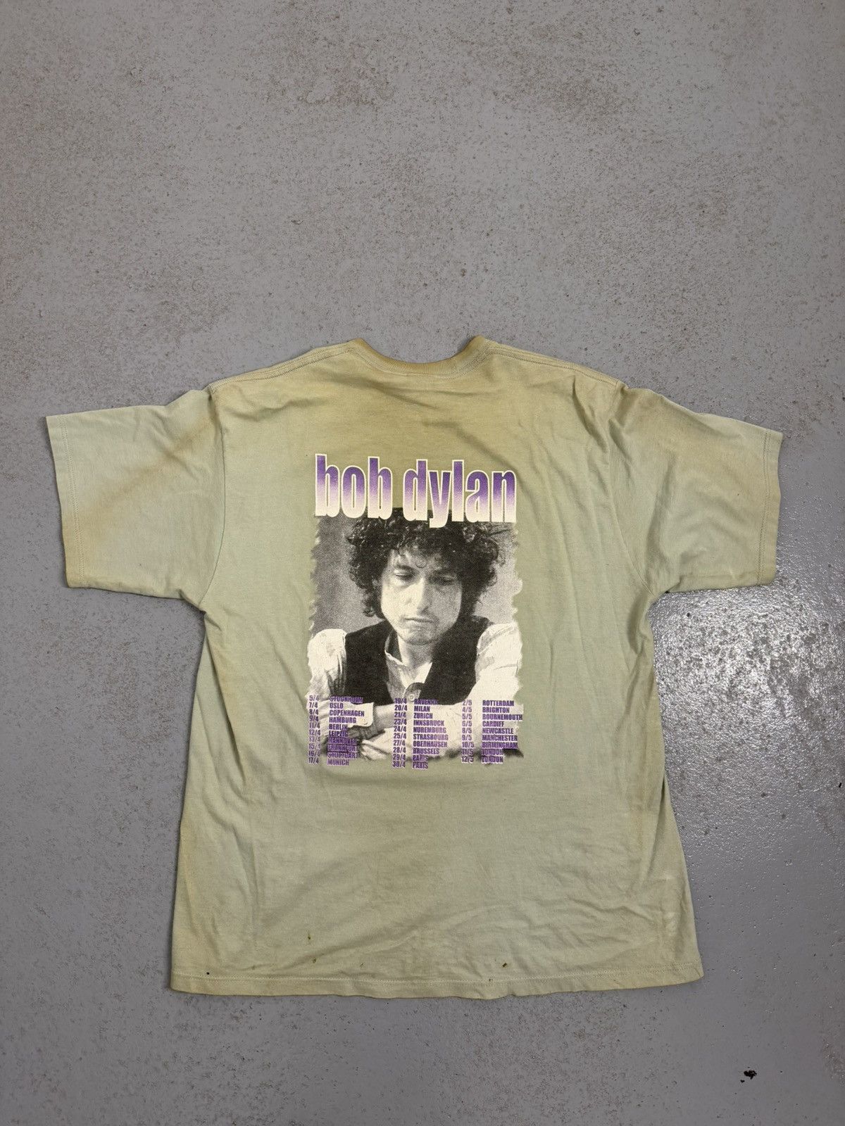 Band Tees Vintage Bob Dylan Tour T-Shirt Size US XXL / EU 58 / 5 - 2 Thumbnail