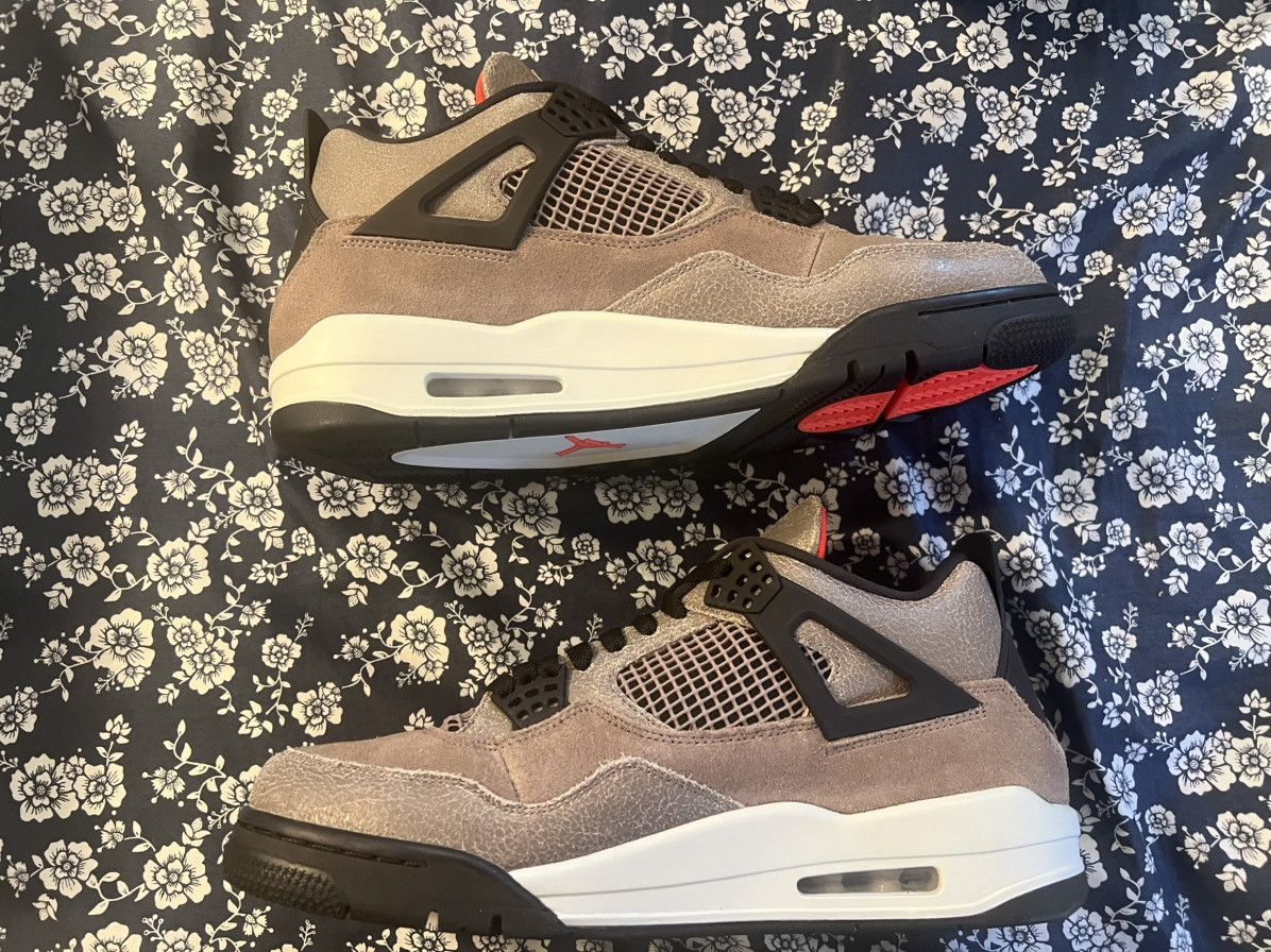 Nike Jordan 4 Taupe Size US 11.5 / EU 44-45 - 2 Thumbnail