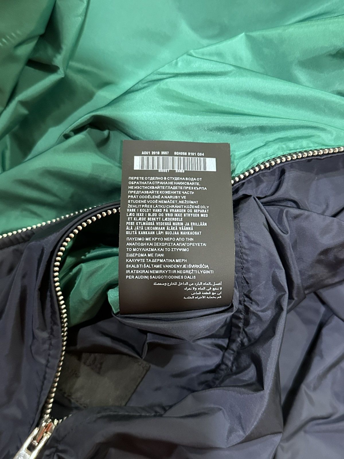 Prada Prada Nylon Triangle Logo Reversible Navy / Green Zip Jacket Size US L / EU 52-54 / 3 - 20 Thumbnail
