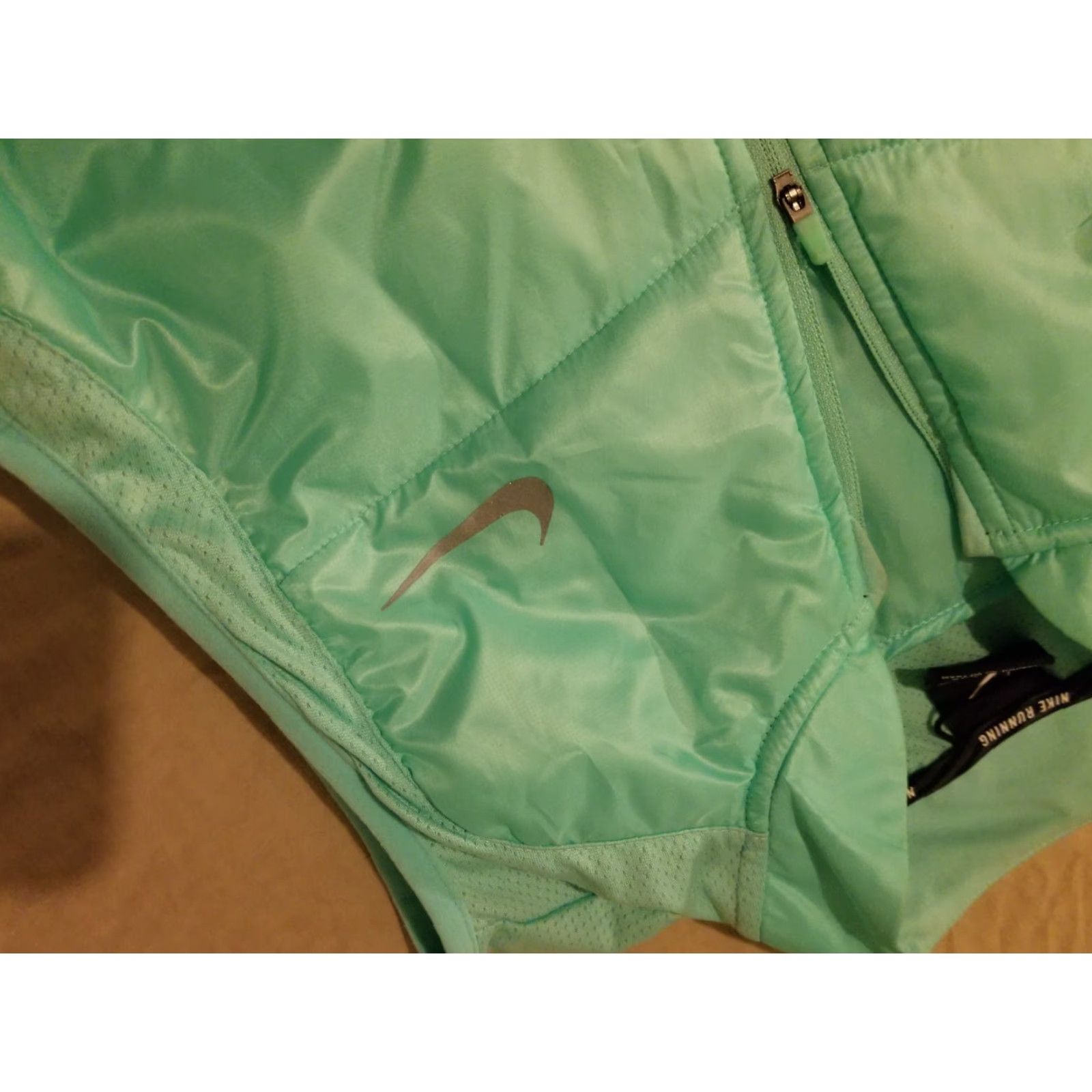 Nike Womens Nike Full Zip Vest XL Green Athletic Running Workout Jacket Size XL / US 12-14 / IT 48-50 - 3 Thumbnail