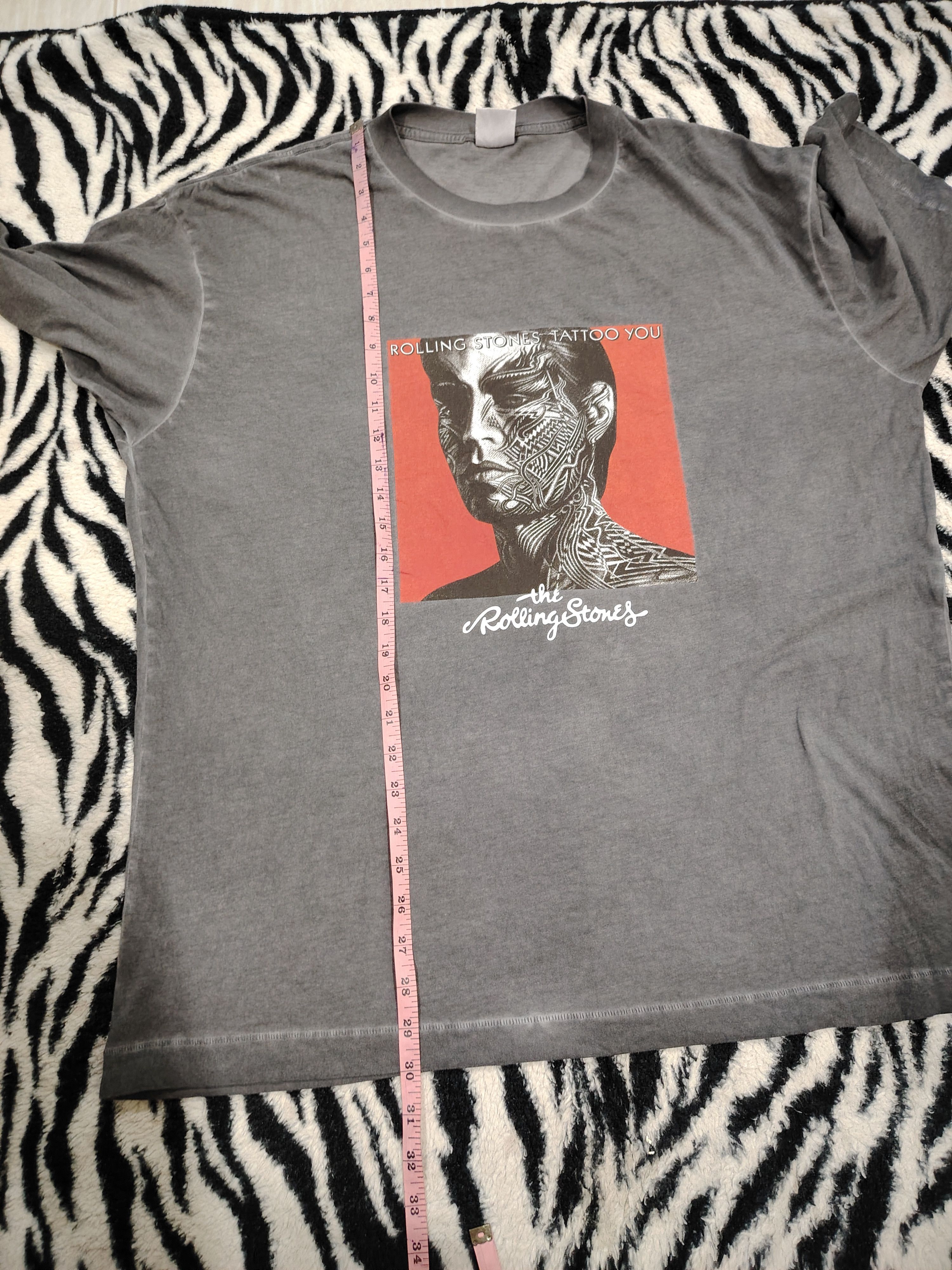 Band Tees 💥THE ROLLING STONES Rock band tattoo sunfaded design shirt Size US XXL / EU 58 / 5 - 9 Thumbnail