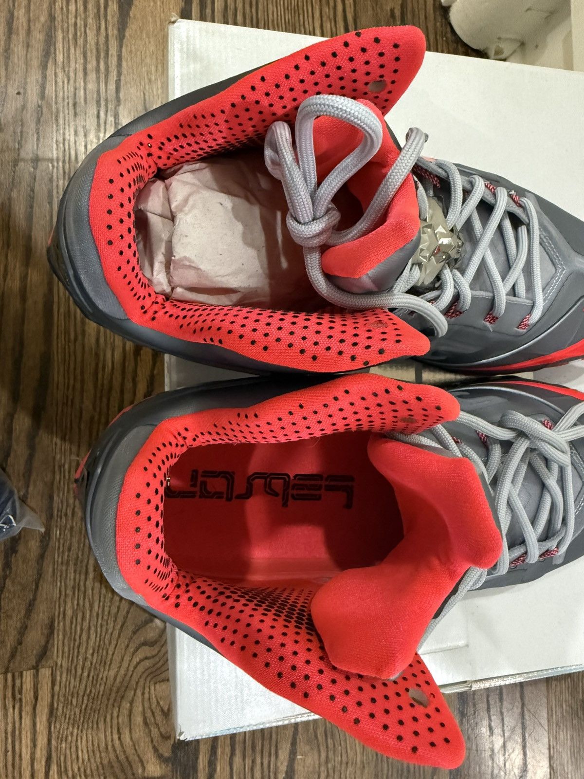 Nike LeBron 11 Elite Team Size US 13 / EU 46 - 5 Thumbnail