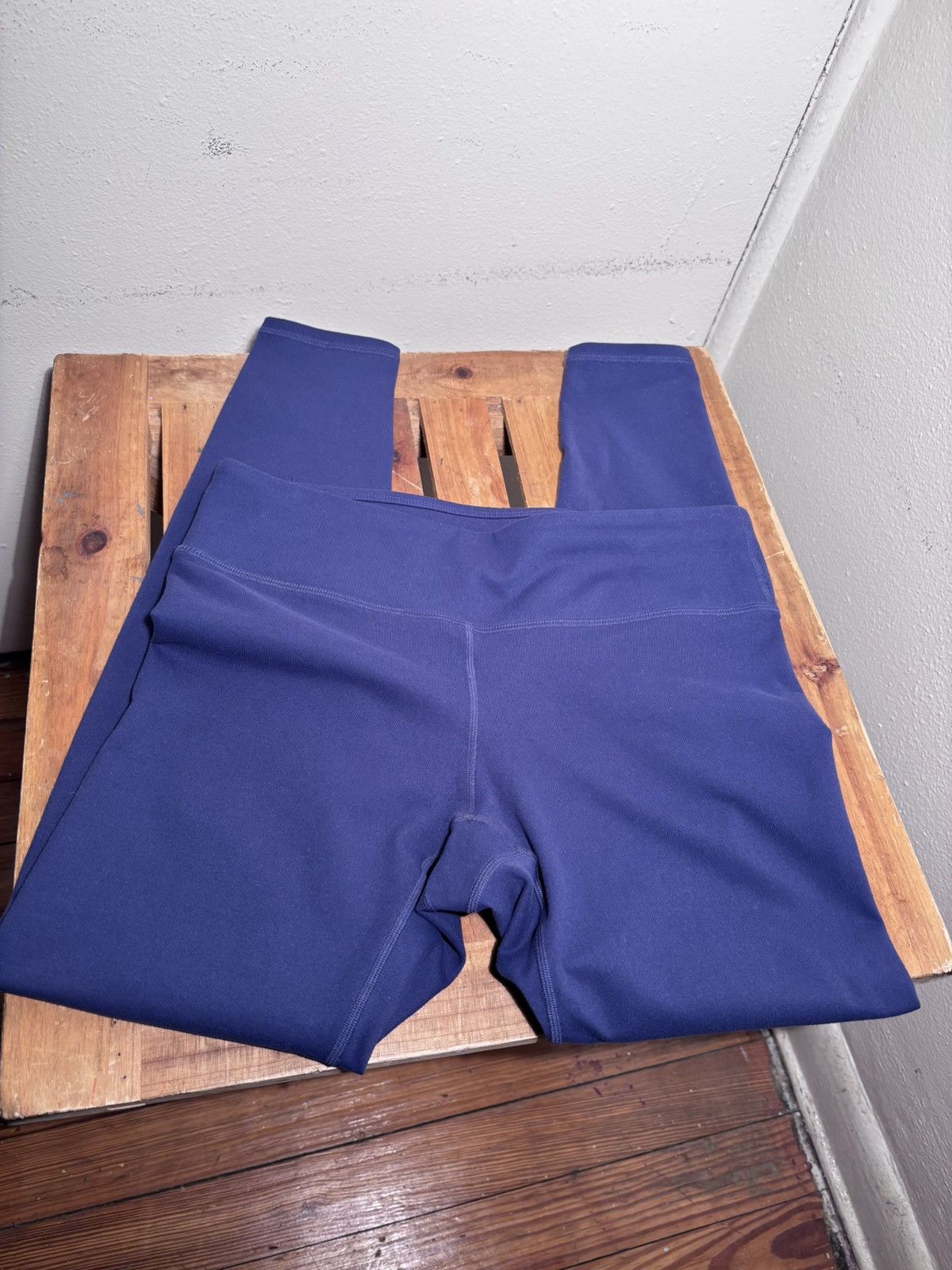 Fabletics Powerhold by Fabletics Leggings Size 27" / US 4 / IT 40 - 2 Thumbnail
