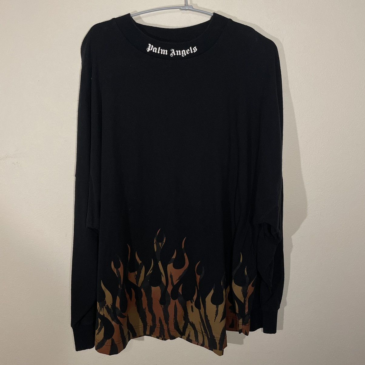 PALM ANGELS TIGER FLAMES ロンT Men's PALM ANGELS Brown Angel Tiger Flame Long Sleeves Black