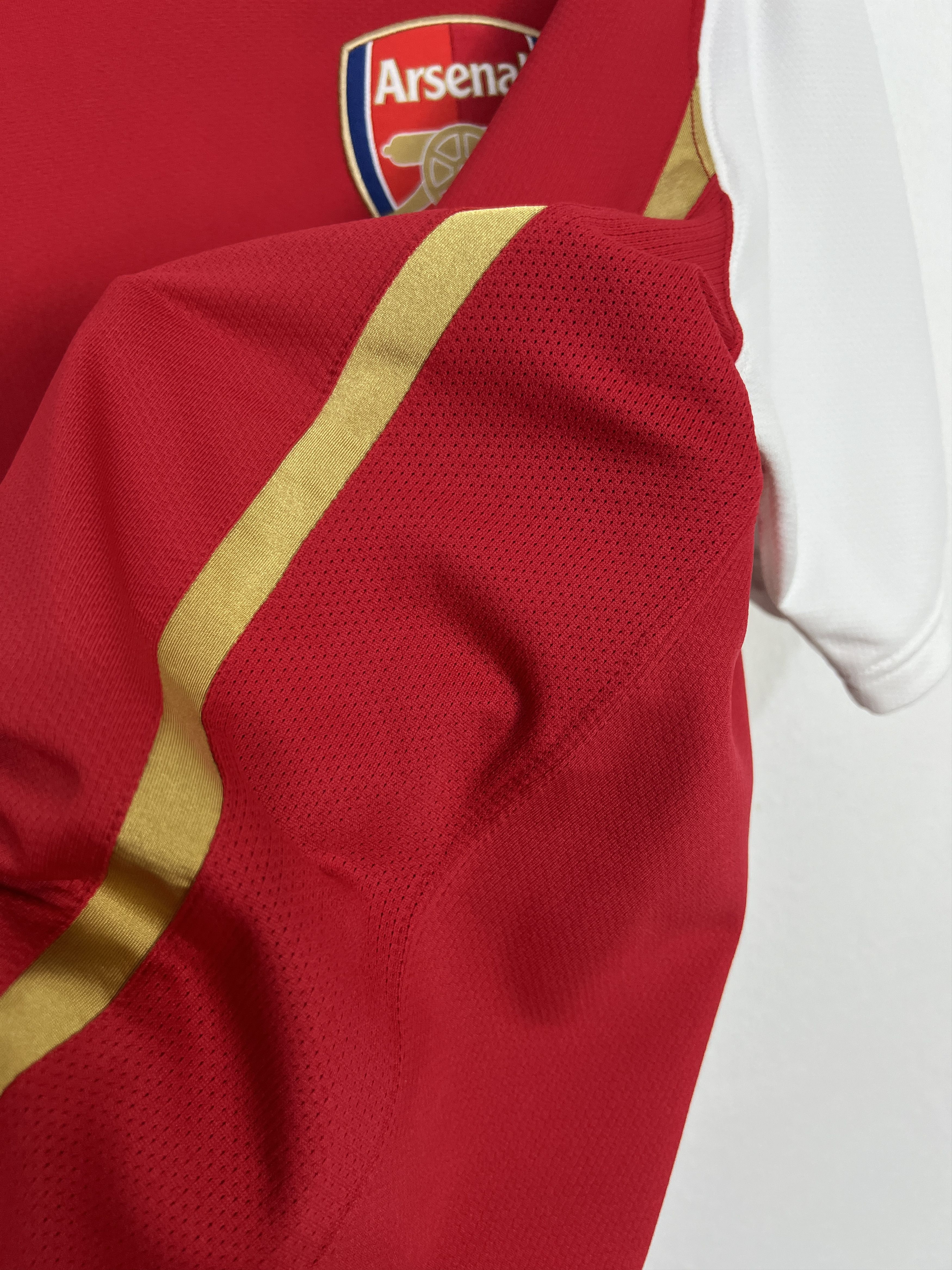 Nike Arsenal Home football shirt 2006 Soccer Nike Jersey Mens Size US L / EU 52-54 / 3 - 5 Thumbnail
