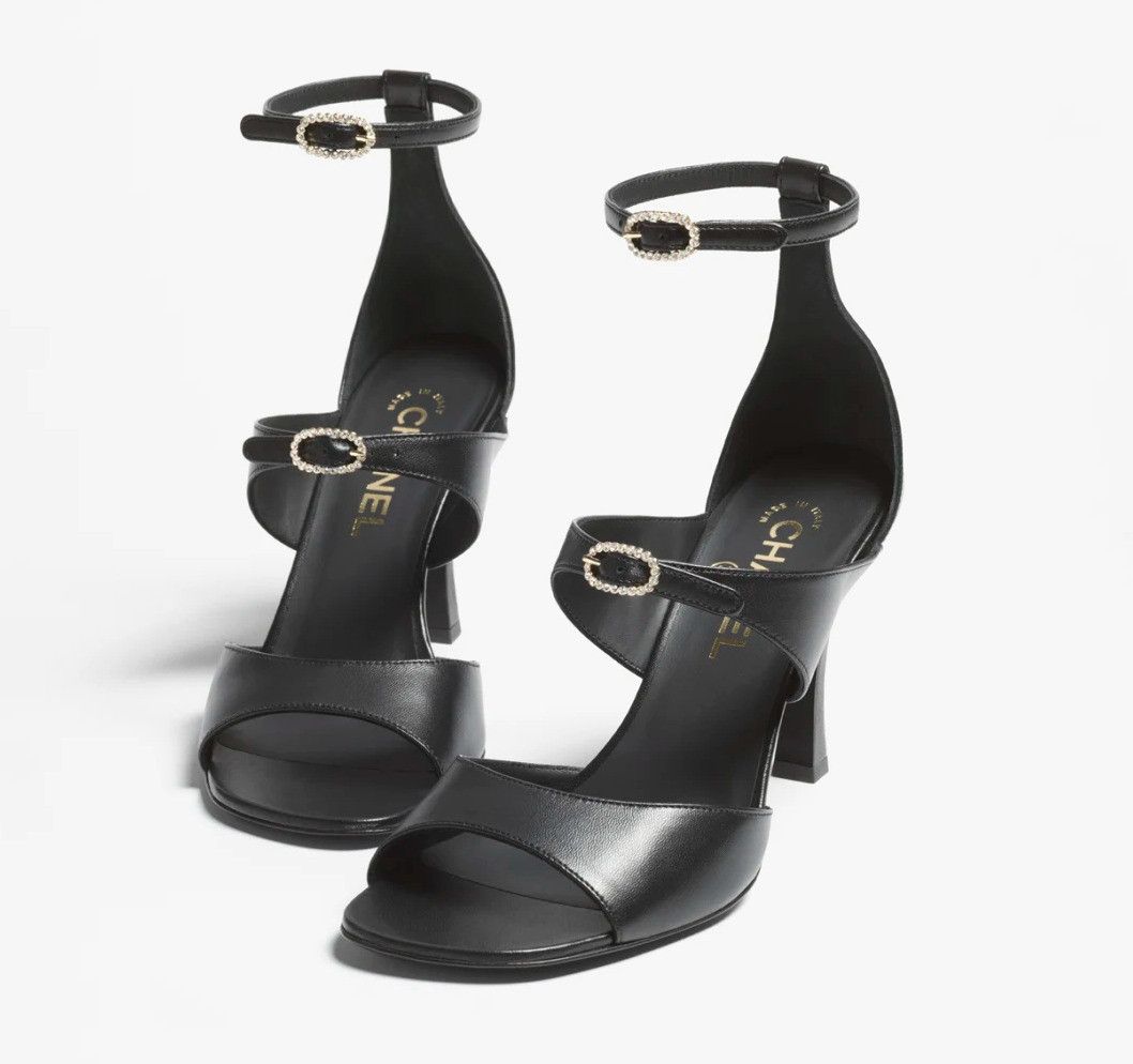 Chanel o1h1sh10526 Heeled Sandals in Black Size US 9.5 / IT 39.5 - 2 Thumbnail