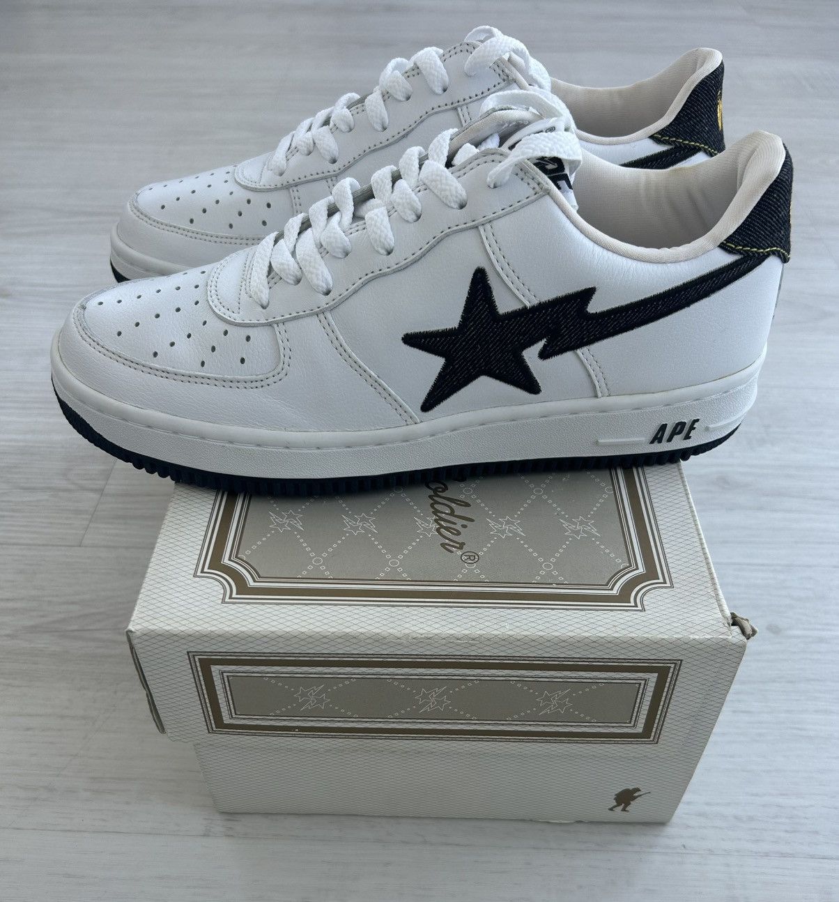 Bape VERY RARE OG 2001 A BATHING APE DENIM BAPESTA Size US 10 / EU 43 - 1 Thumbnail