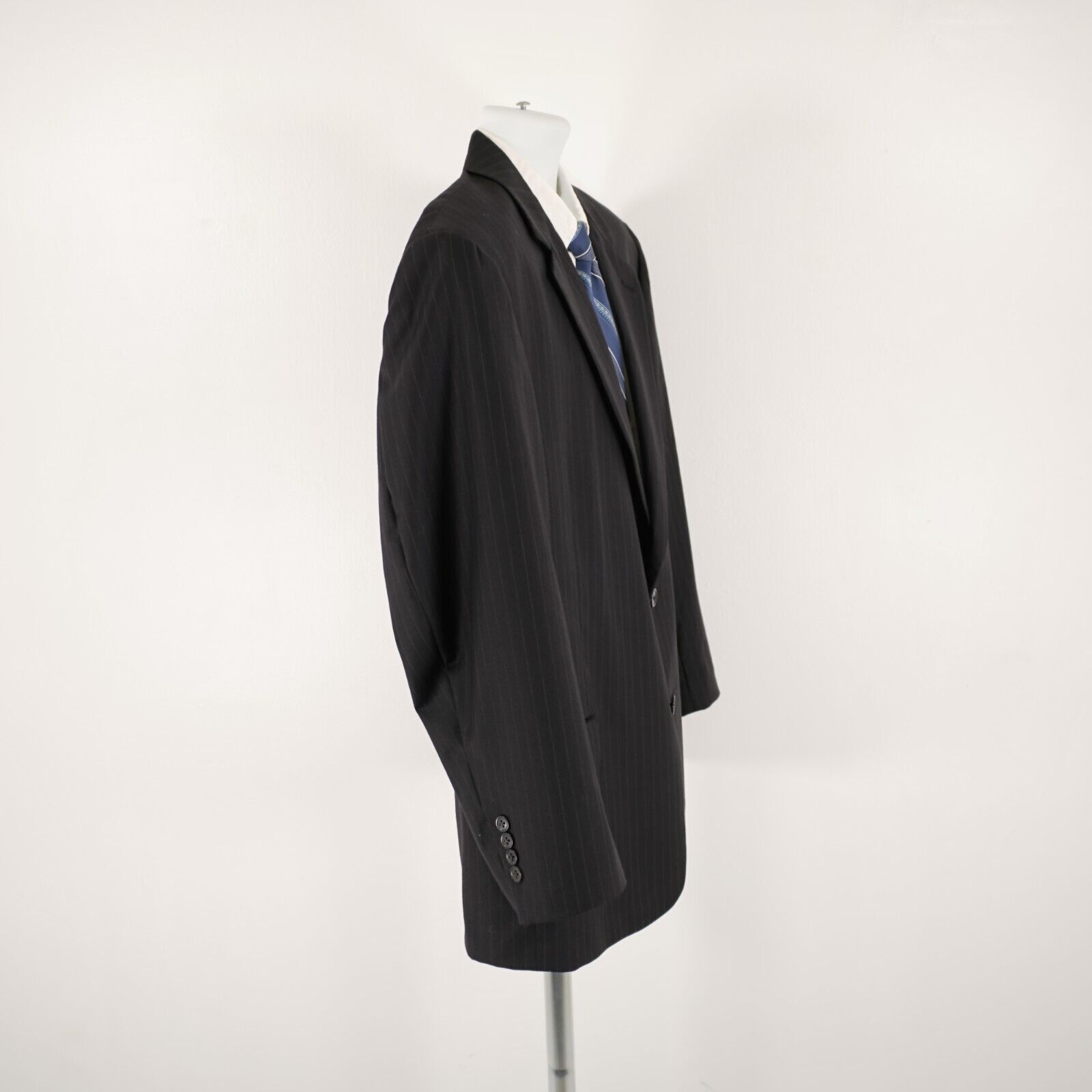 Jos. A. Bank Jos A Bank Signature Wool 2 Piece Suit 42S 39/29 Black W/ Br Size 42S - 11 Thumbnail