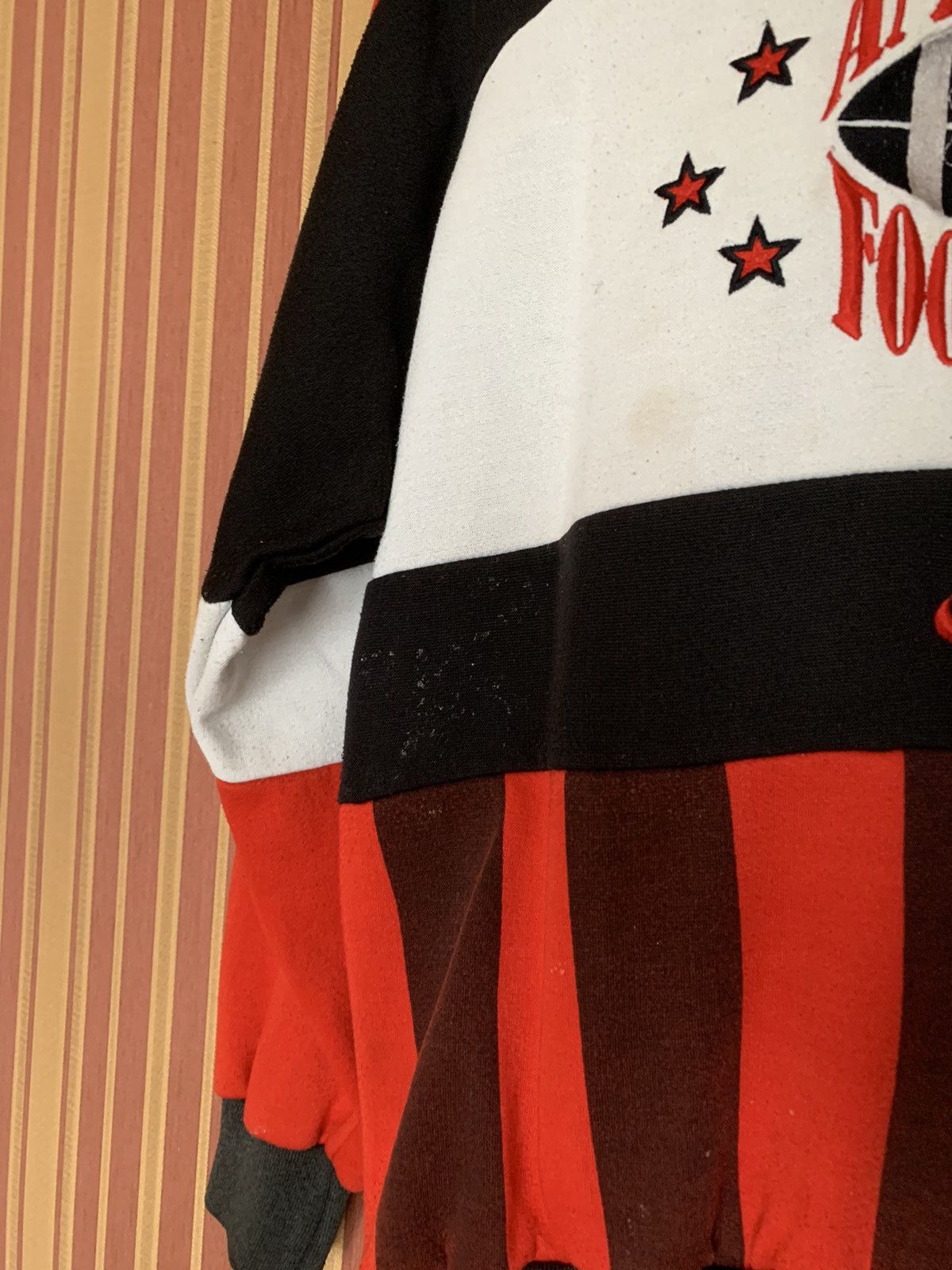 Vintage Rare Vintage 80s 90s NIKE AMERICAN FOOTBALL Sweatshirt Size US M / EU 48-50 / 2 - 3 Thumbnail
