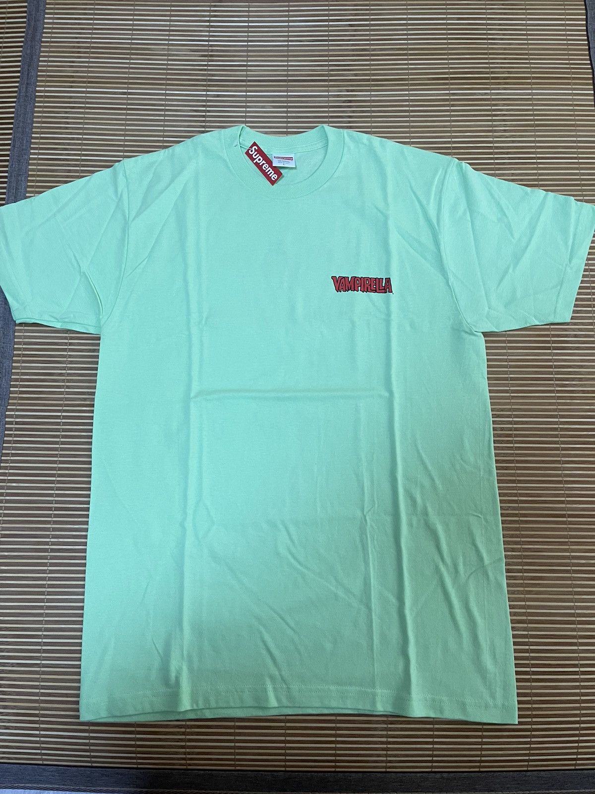 Supreme Vampirella tee T-SHIRT new