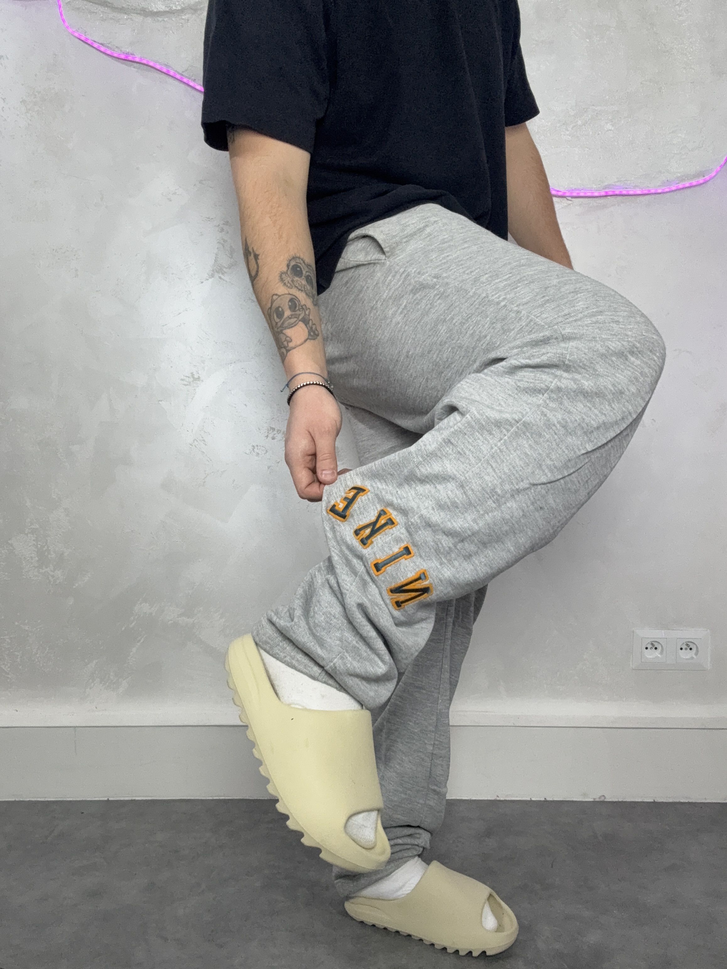 Nike Vintage Nike Baggy Sweatpants 90 s Big Logo streetwear Size US 35 - 2 Thumbnail