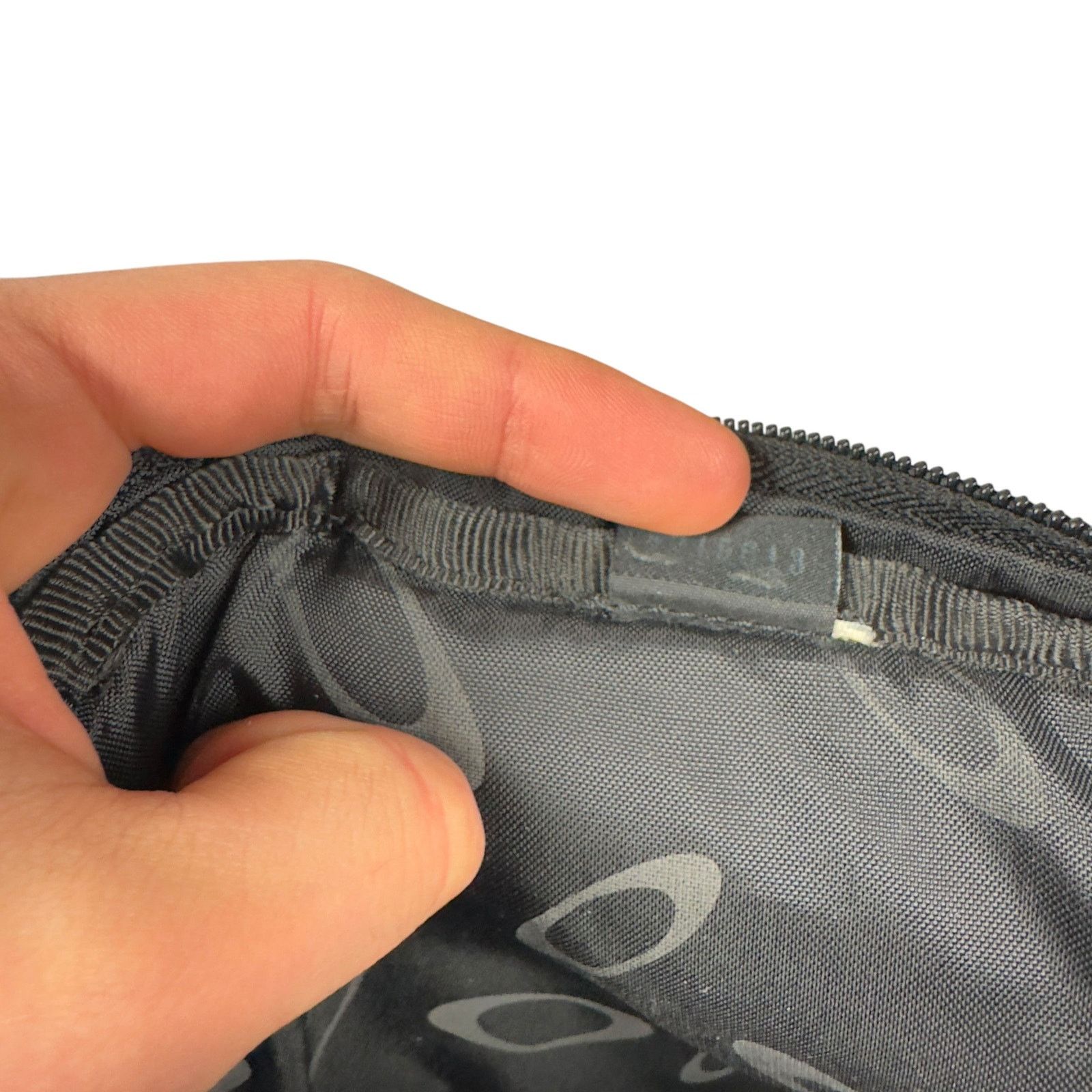 Oakley Oakley Gray Crossbody Bag Size ONE SIZE - 9 Thumbnail