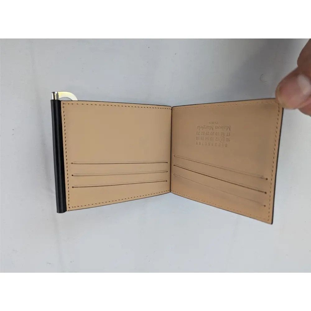Maison Margiela o1rshd1 Q:2 / Size: OS / Four-Stitch Zipped Wallet in Black Size ONE SIZE - 4 Thumbnail