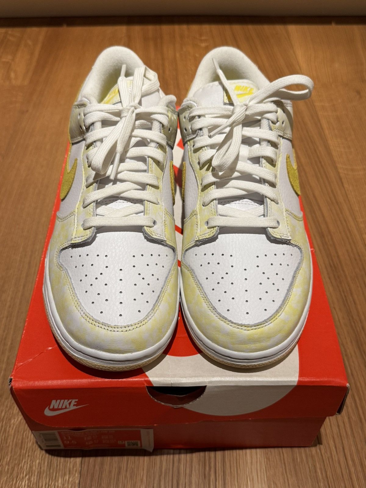 Nike Nike Dunk Low ‘Yellow Strike’ Size US 9.5 / EU 42-43 - 3 Thumbnail
