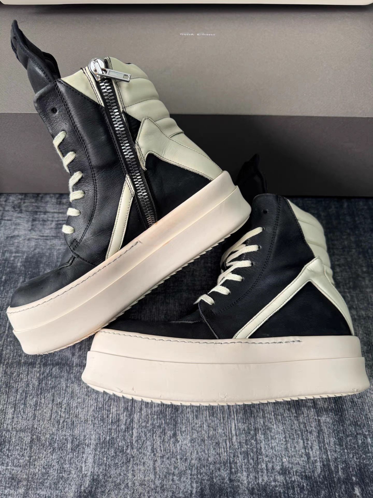 Rick Owens Rick Owens Mainline Thick Sole Triangle Sneakers Size US 7 / EU 40 - 4 Thumbnail