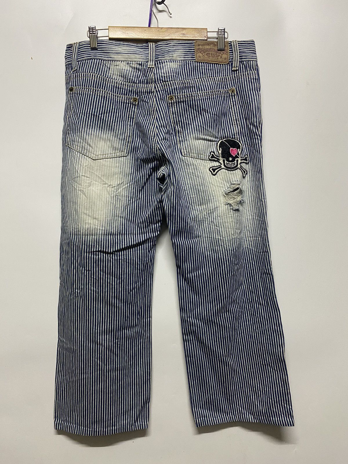 Japanese Brand Japanese Distressed Stripes Printed Original Jeans Pants Size US 36 / EU 52 - 2 Thumbnail