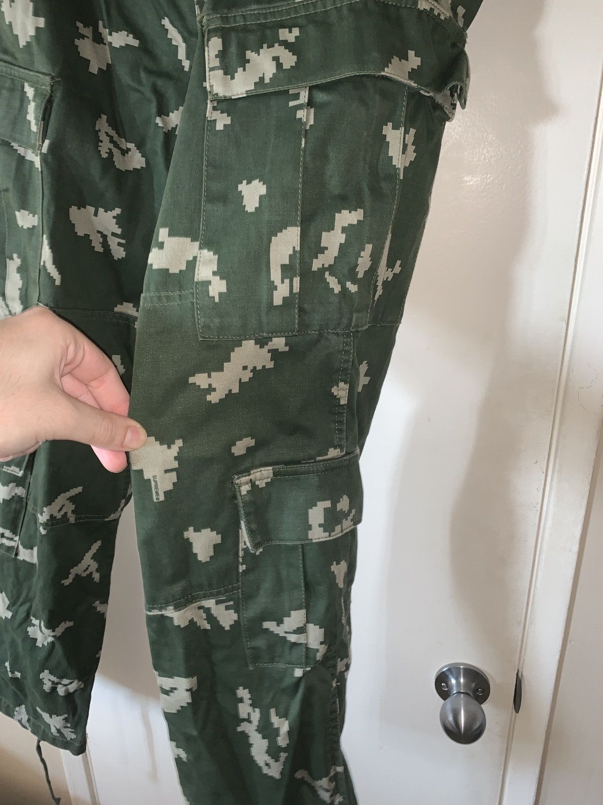Supreme Supreme Digital Camo cargo pants Size US 32 / EU 48 - 4 Thumbnail