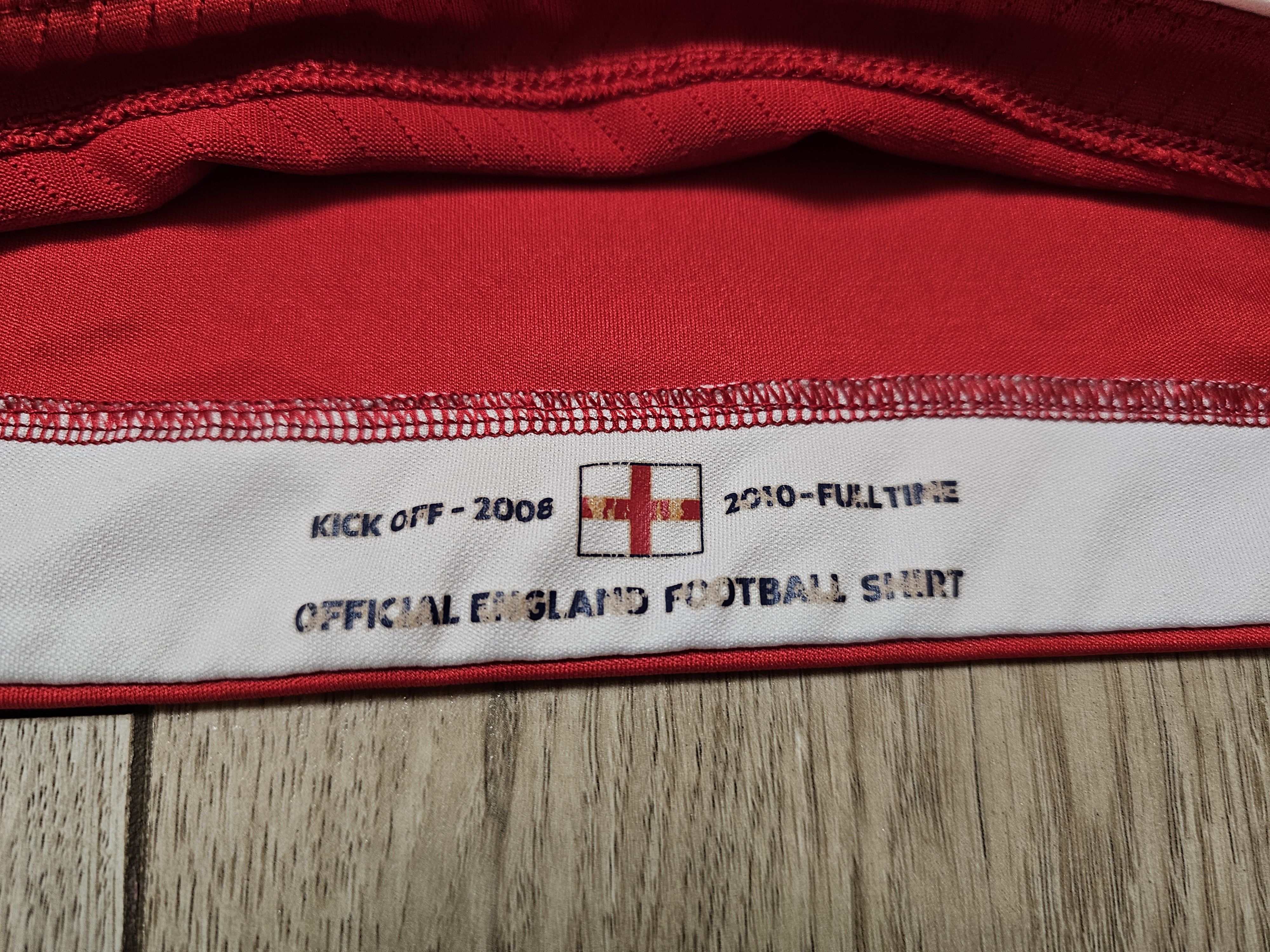 Vintage ENGLAND 2008 2010 AWAY FOOTBALL SHIRT SOCCER JERSEY Size US L / EU 52-54 / 3 - 6 Thumbnail