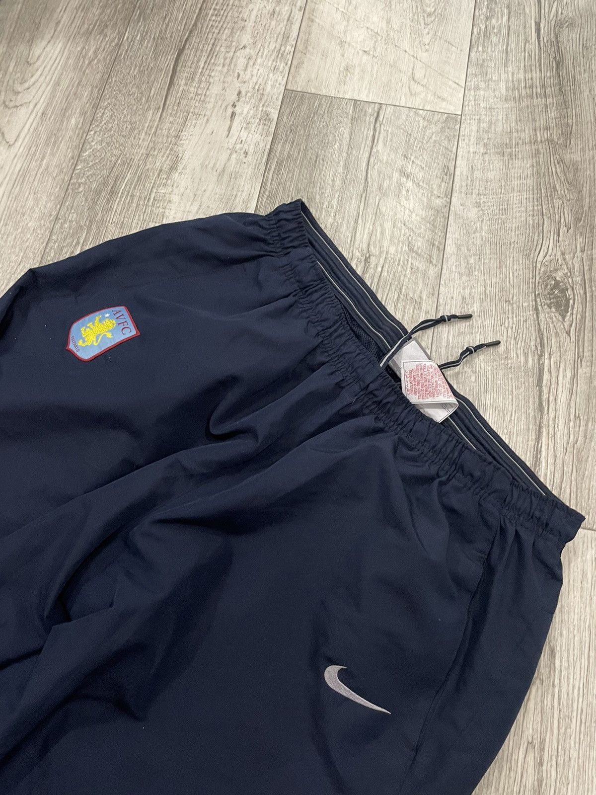 Nike × Vintage NIKE VINTAGE BAGGY Y2K JERSEY ASTON VILLA PANTS JOGGERS NYLO Size US 44 / EU 60 - 3 Thumbnail