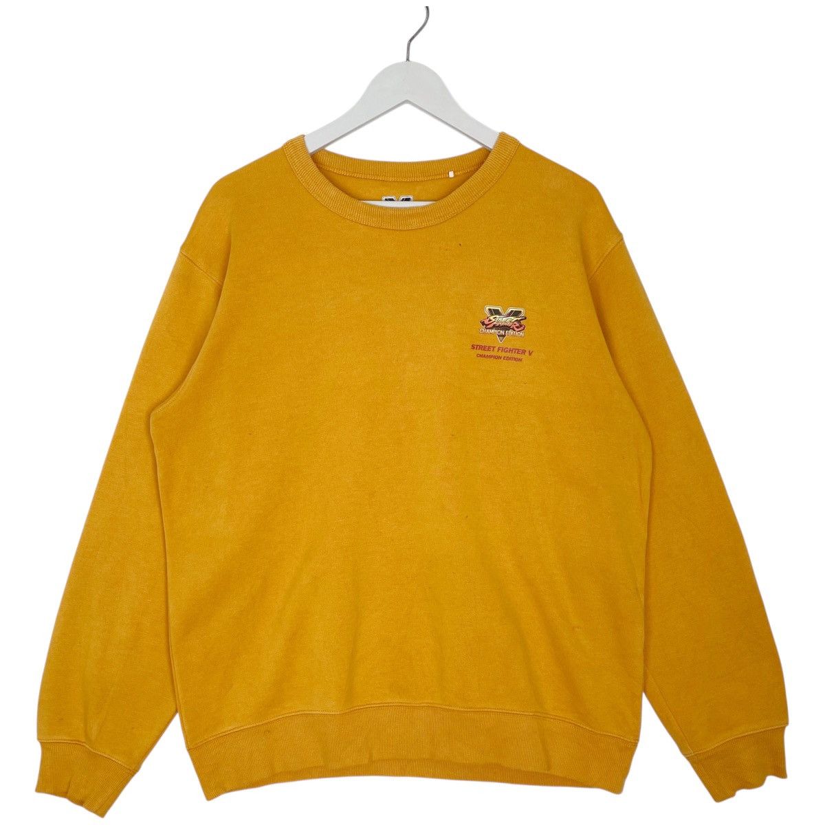 Vintage Vintage 90s Street Fighter V Sweatshirt Crewneck Yellow Size US L / EU 52-54 / 3 - 1 Thumbnail