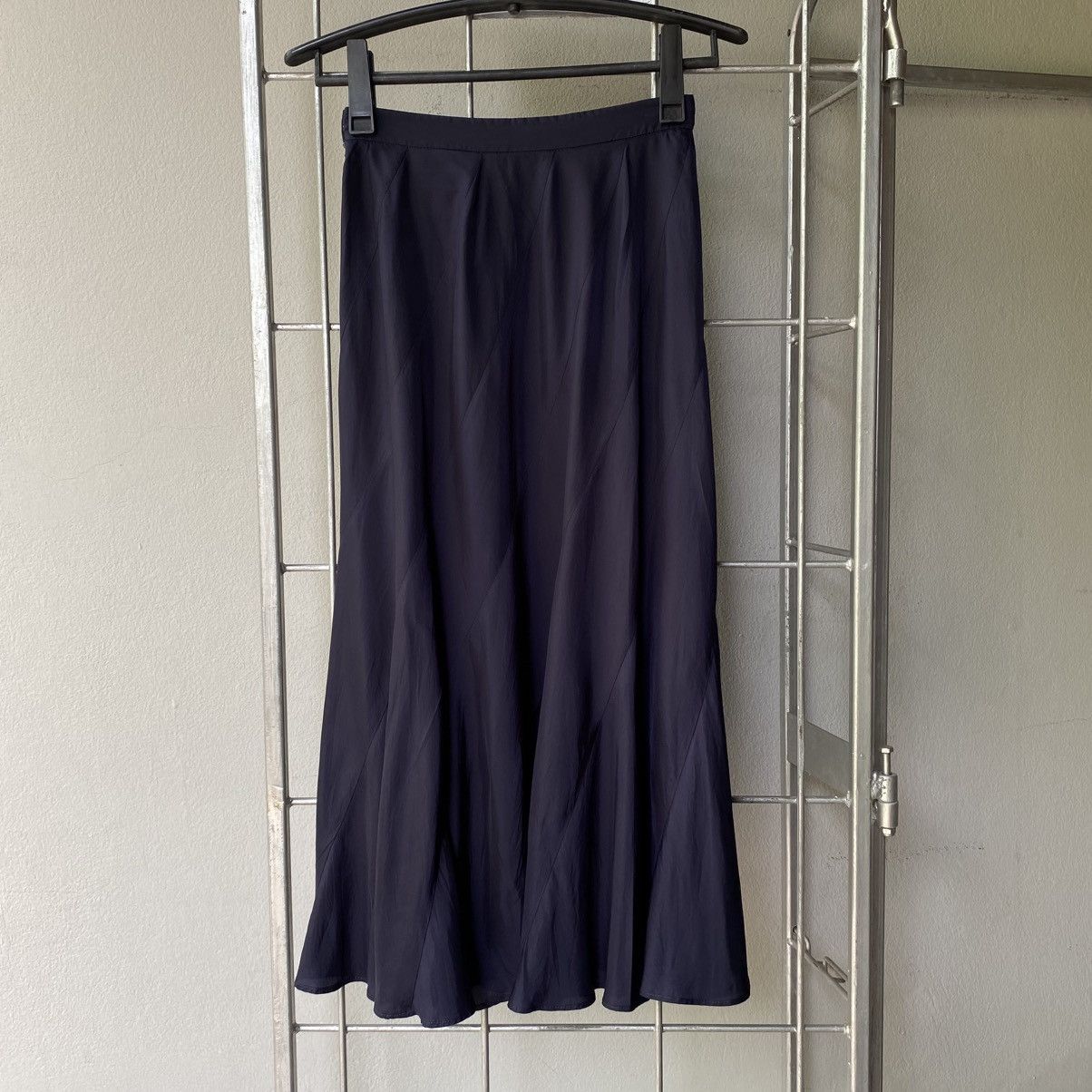 Comme des Garcons Comme des Garcons Navy-Black Silk Flare Skirt Size 25" / US 0 / IT 36 - 13 Thumbnail