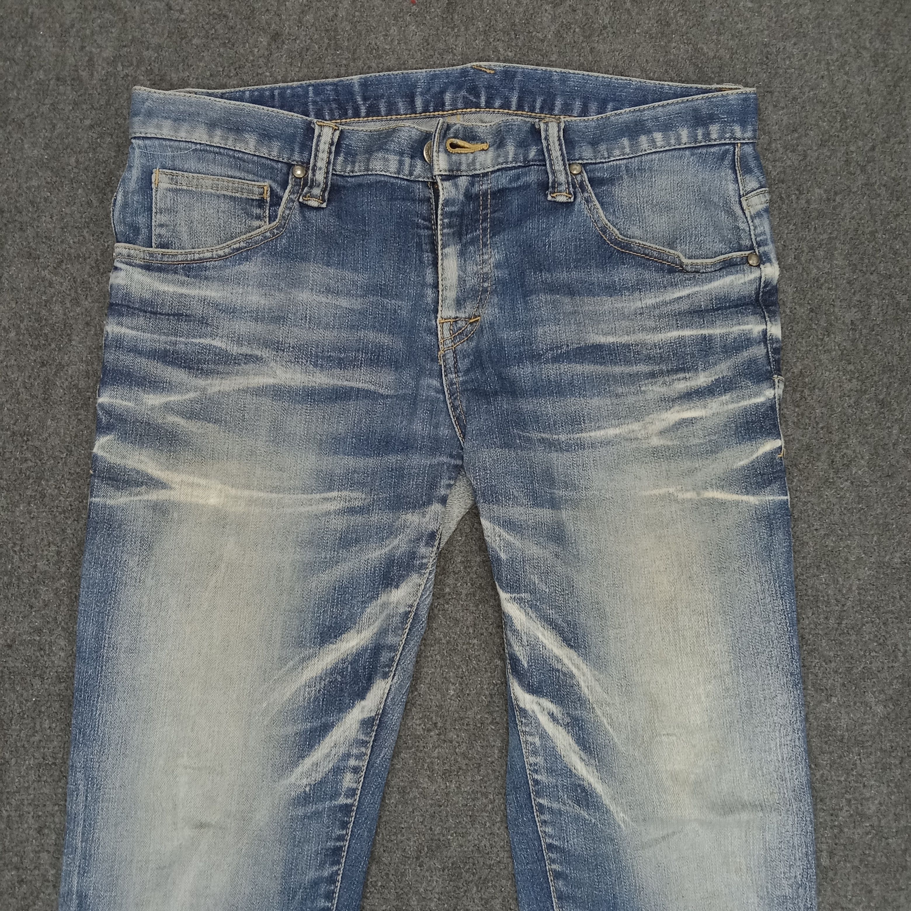 Le Grande Bleu (L.G.B.) × Tornado Mart × Vintage Tornado Mart Japanese Brand Fading Art Denim Jeans Size US 32 / EU 48 - 2 Thumbnail