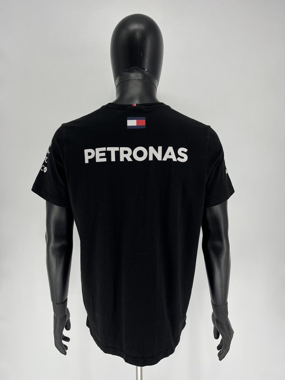 Mercedes-Benz × Vintage Vintage Mercedes Benz AMG Petronas Tommy Hilfiger Racing Tee Size US L / EU 52-54 / 3 - 9 Thumbnail