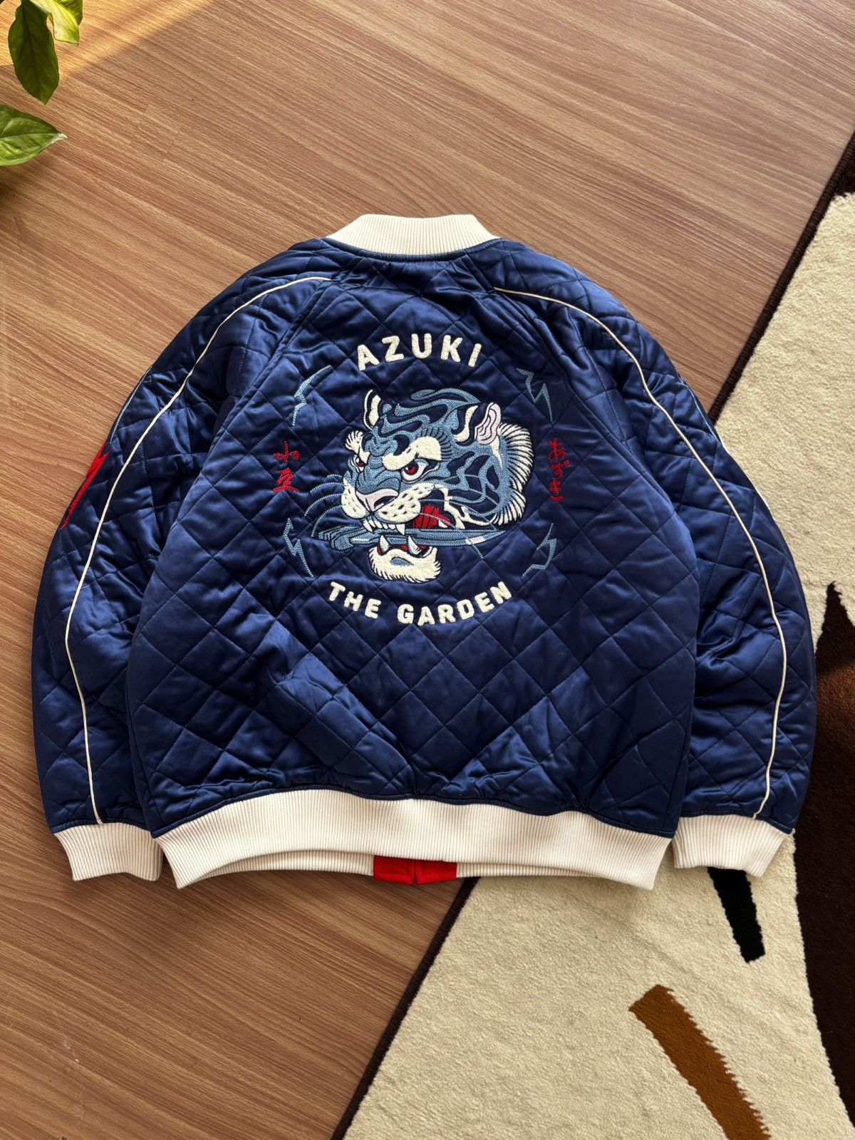 Other 100% SILK Azuki Twin Tigers Reversible Sukajan Jacket Size US M / EU 48-50 / 2 - 1 Thumbnail