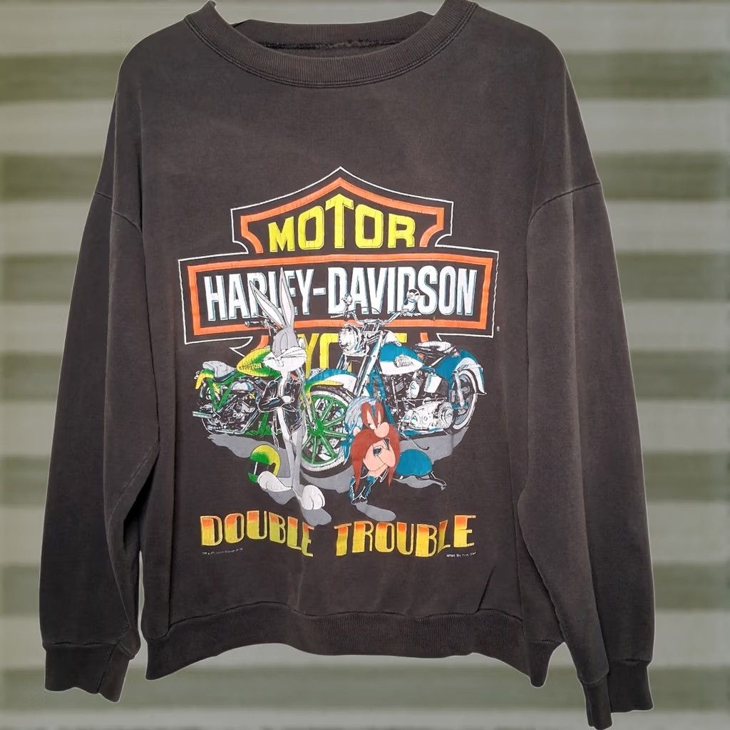 Harley Davidson VINTAGE Harley-Davidson Sweatshirt Crewneck Mens L Black Distressed Bugs Bunny Yosemite Sam Graphic Size US L / EU 52-54 / 3 - 1 Thumbnail