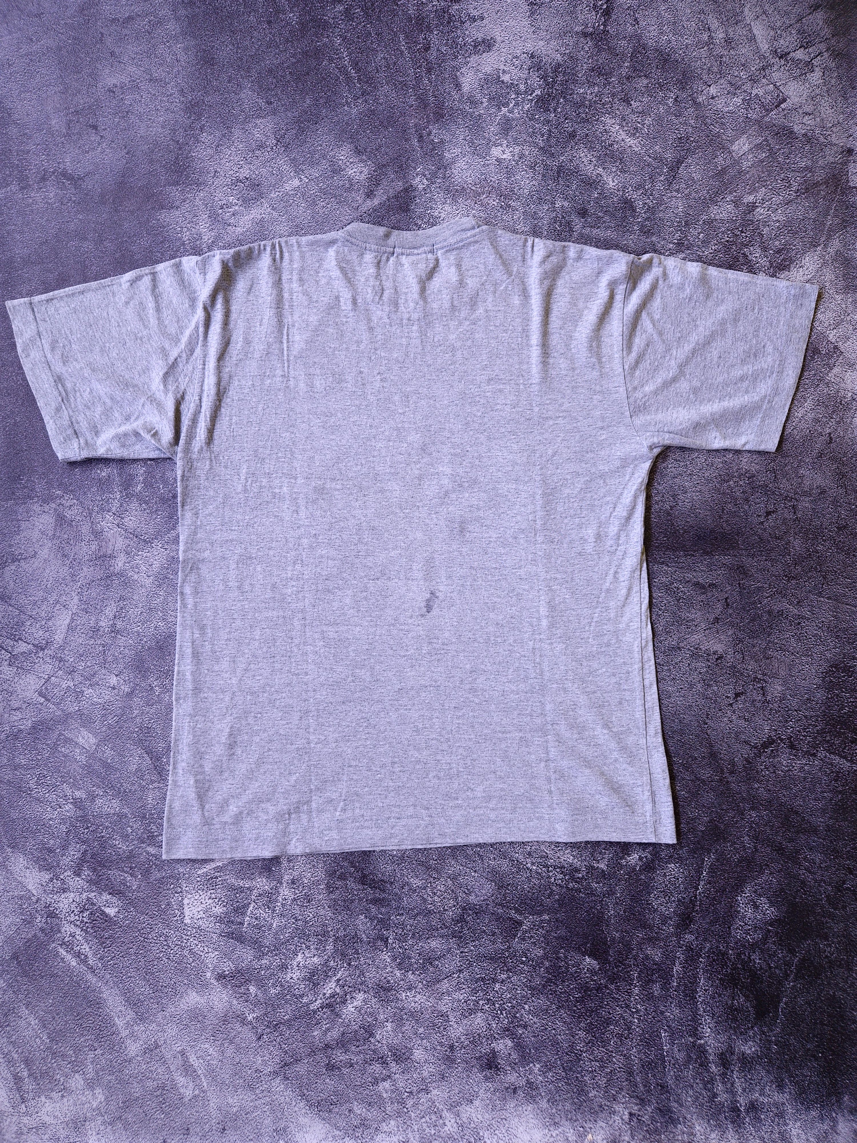 Peanuts × Vintage Vintage Snoopy 2000s T-Shirt Size L Size US L / EU 52-54 / 3 - 4 Thumbnail
