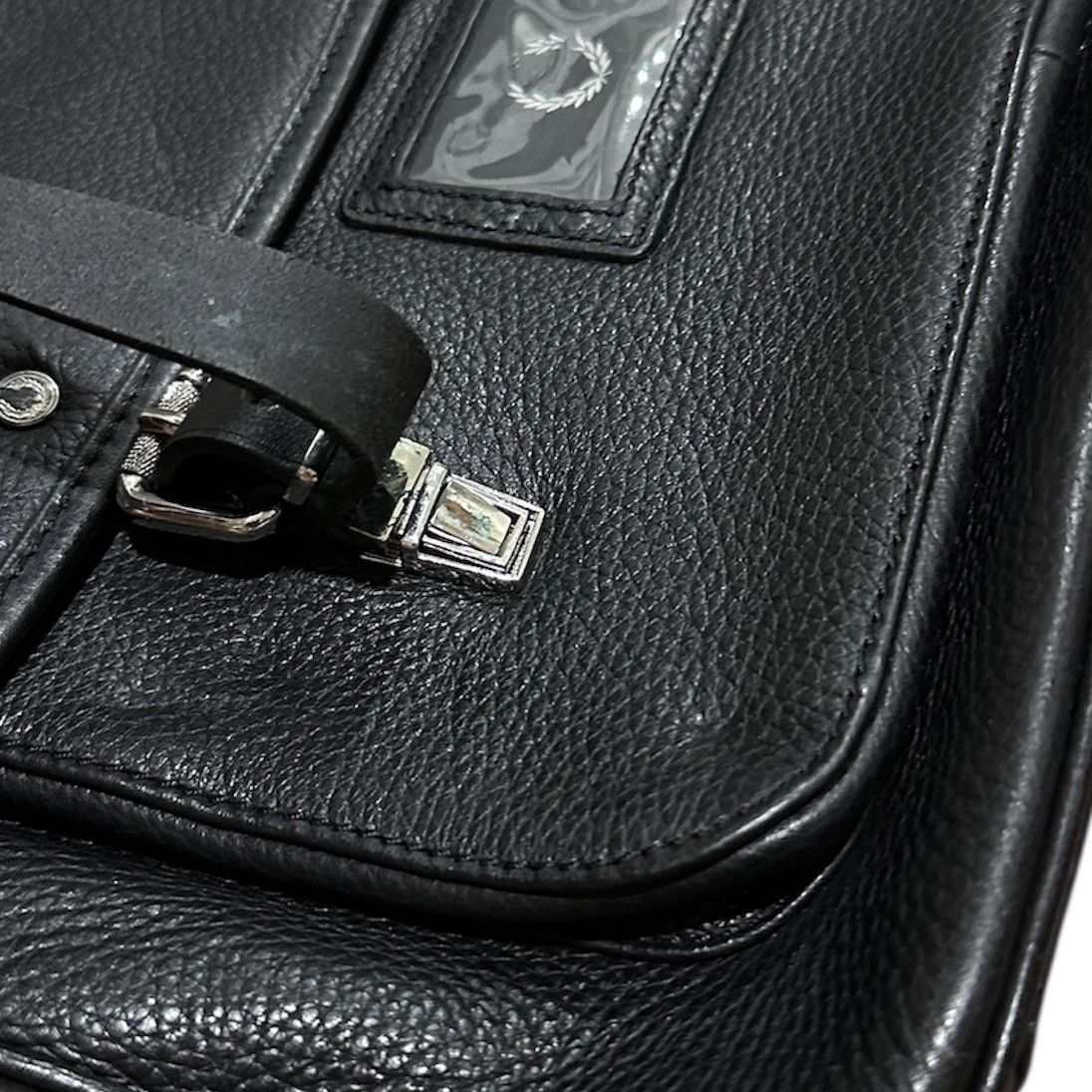 Fred Perry Sick🔥Vintage Fred Perry Leather Messanger Bag Size ONE SIZE - 6 Thumbnail