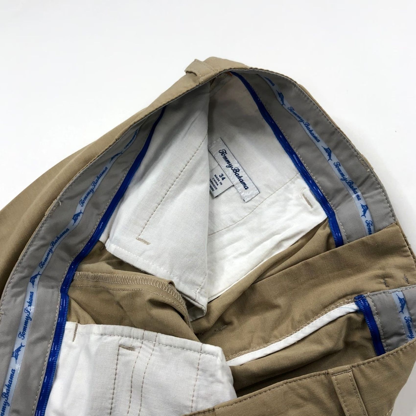 Tommy Bahama Tommy Bahama Chino Shorts Beige Flat Front 10" 34 (Fit 36W) Polyester Blend Cotton Spandex Belt Loops 90s Mens Size US 34 / EU 50 - 7 Thumbnail